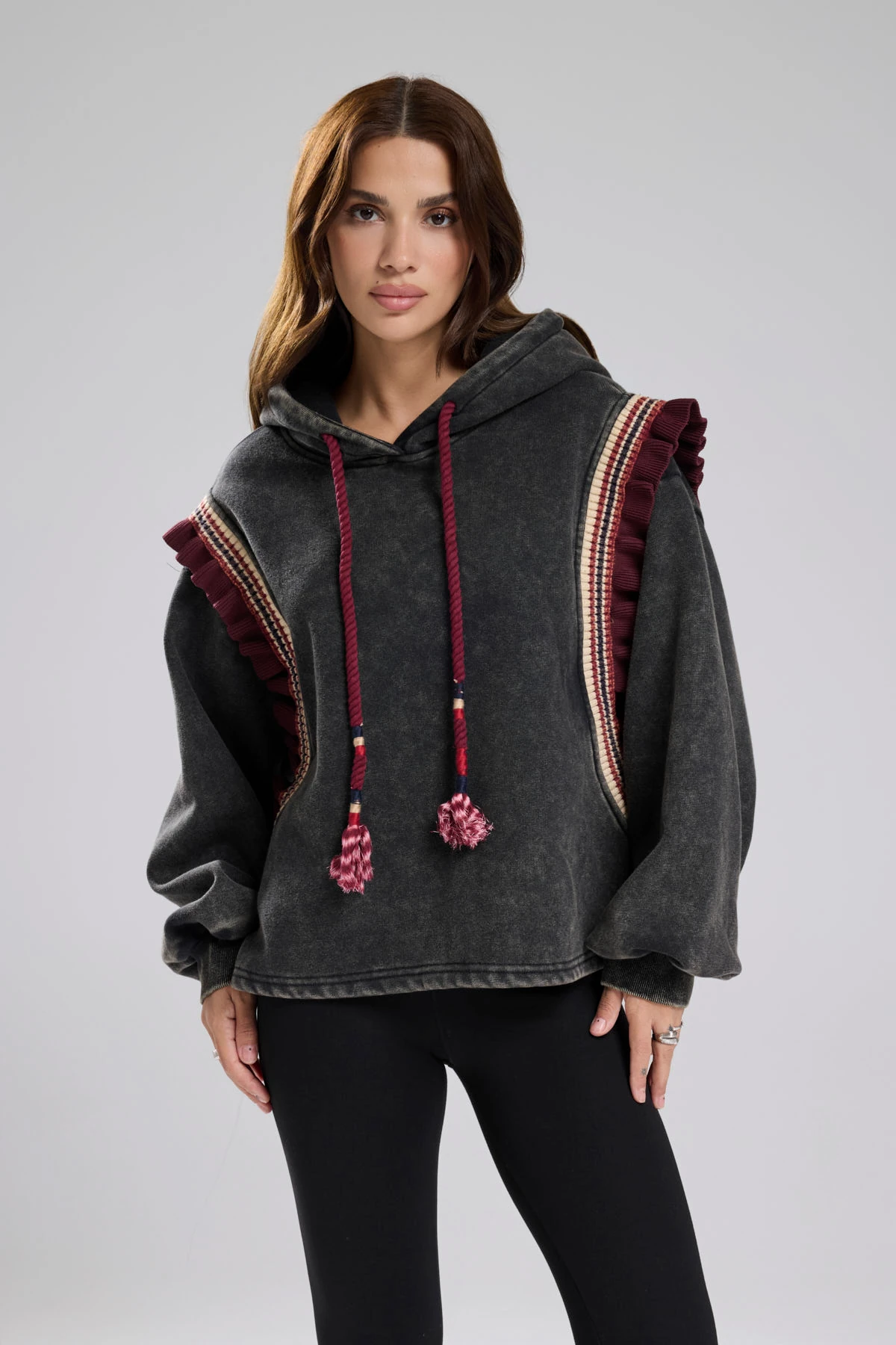 Kadın Yıkamalı Kolları Triko Fır Fır Detaylı Kapüşonlu Tasarım Sweatshirt