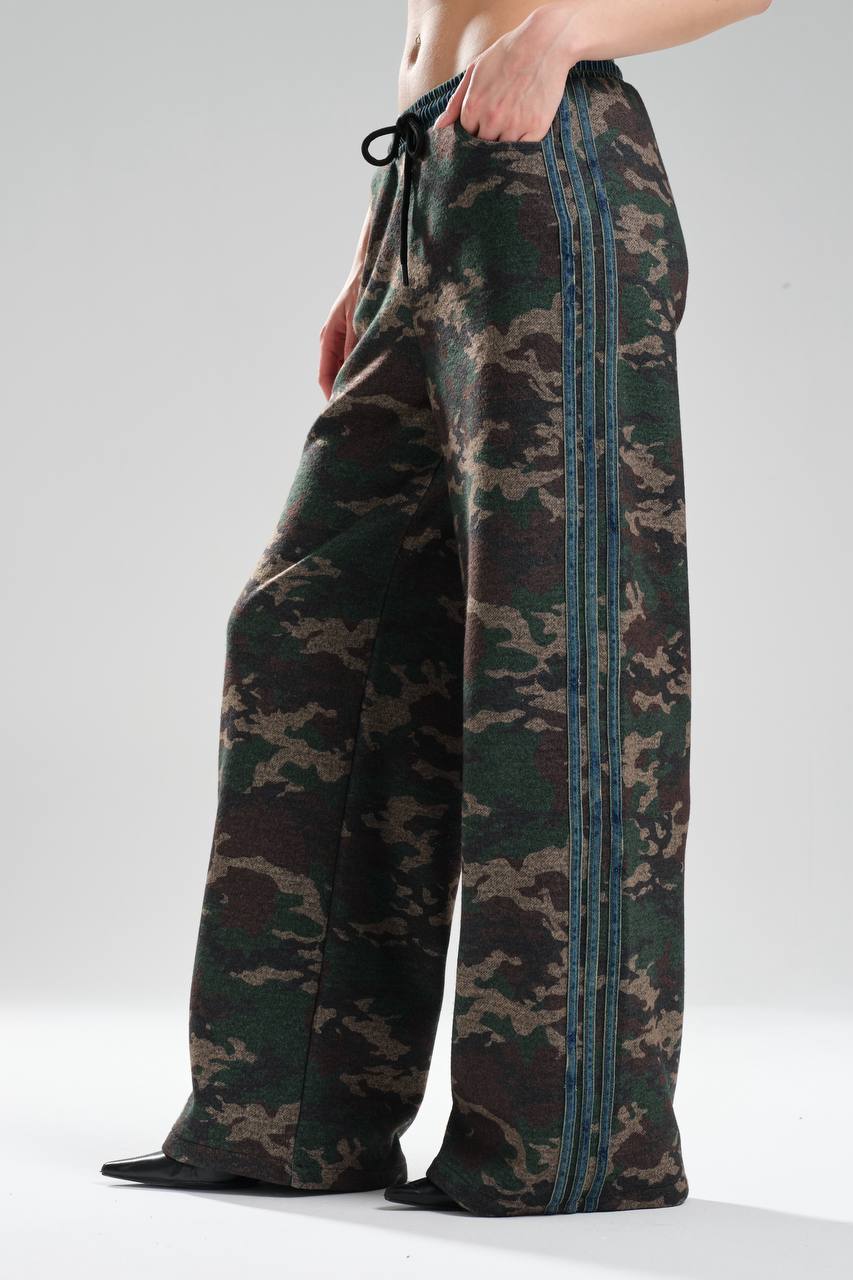 Kadın Kamuflaj Desenli Denim Garnili Tasarım Pantolon