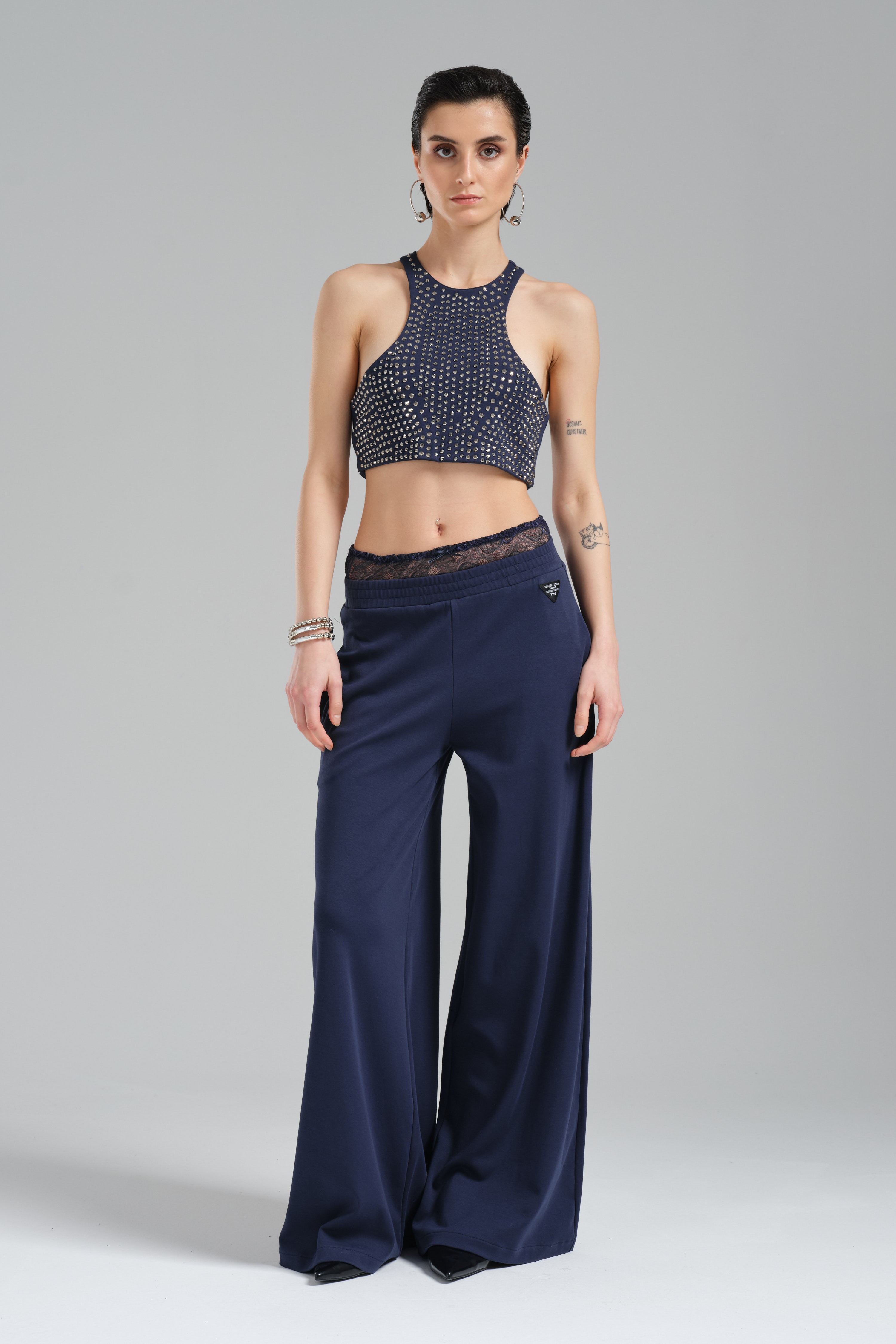 Women's Stone Knitted Fabric Slim Fit Design Crop Blouse