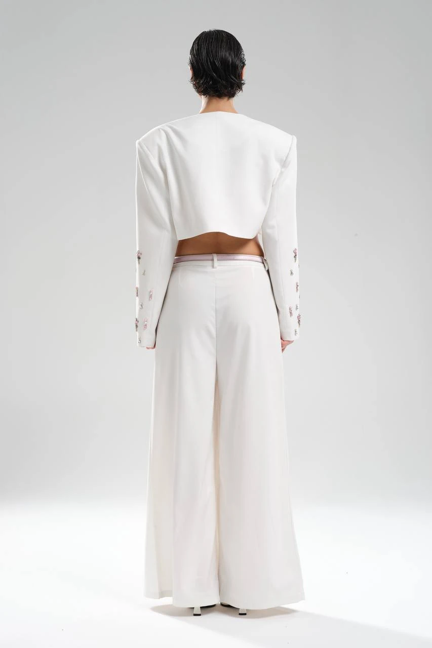 Kadın Kolları Elişleme Detaylı Tasarım Crop Blazer Ceket