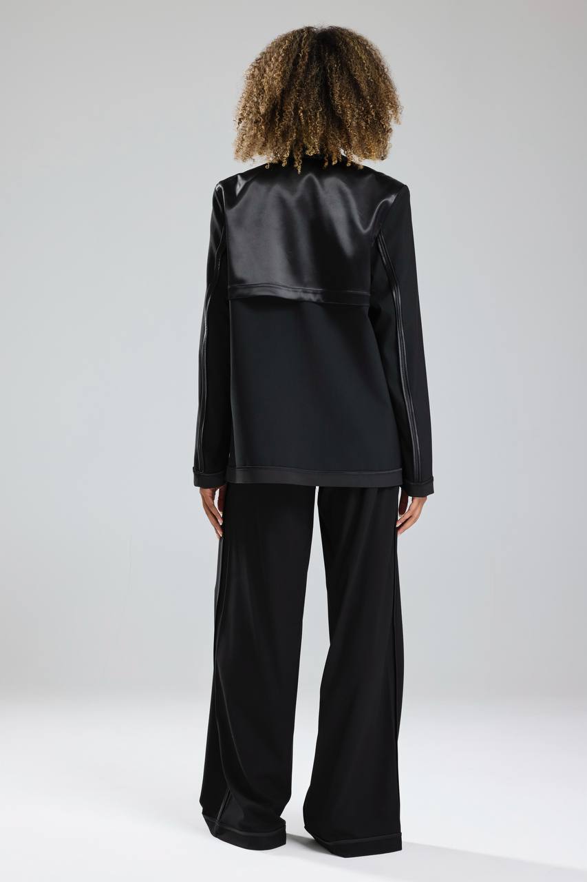 Kadın Saten Detaylı Biyeli Tasarım Blazer Ceket