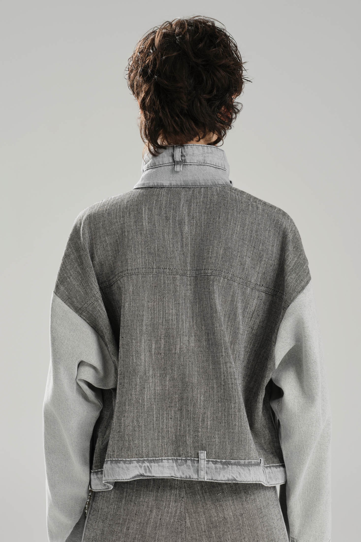Kadın Taşlı Düğmeli Denim Kumaş Garnili Tasarım Ceket 