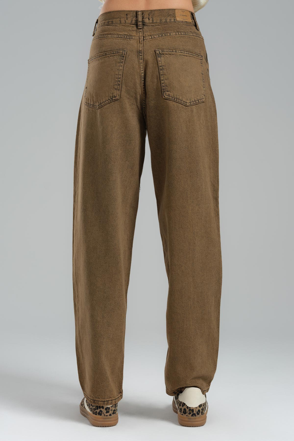 Skater Fit Loose Cut Denim Trousers