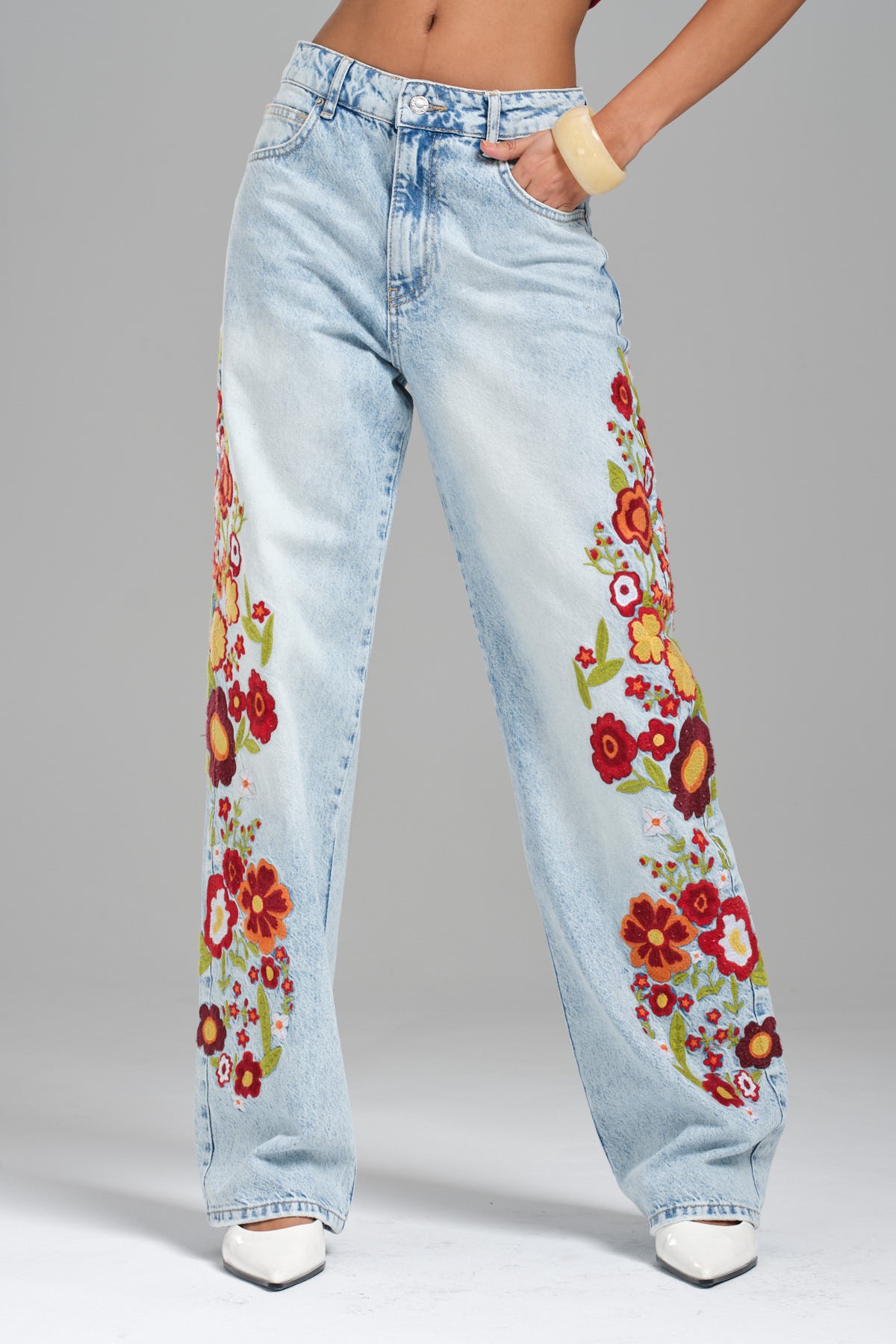 Kadın Snow Kot Rengi Çiçek Nakışlı Loose Fit Jean