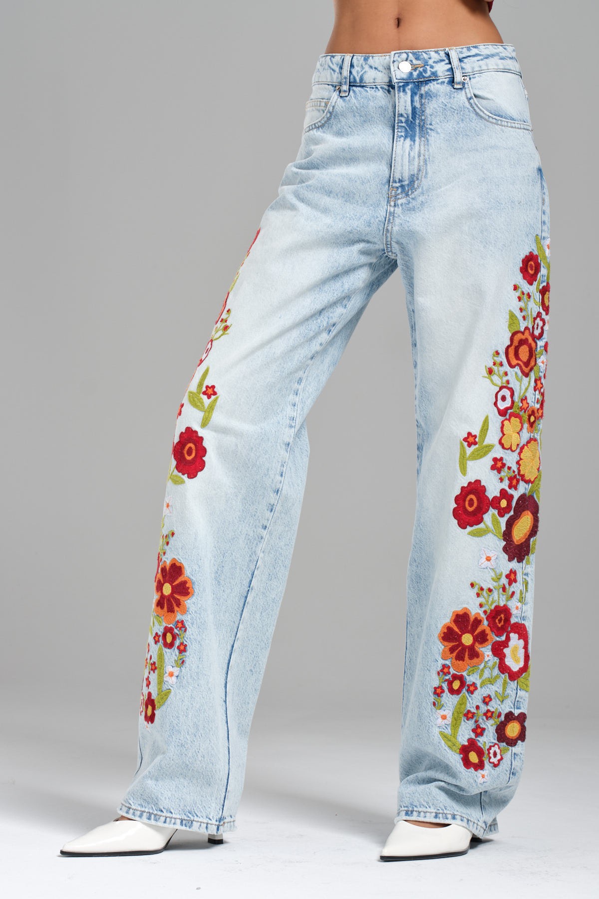 Kadın Snow Kot Rengi Çiçek Nakışlı Loose Fit Jean