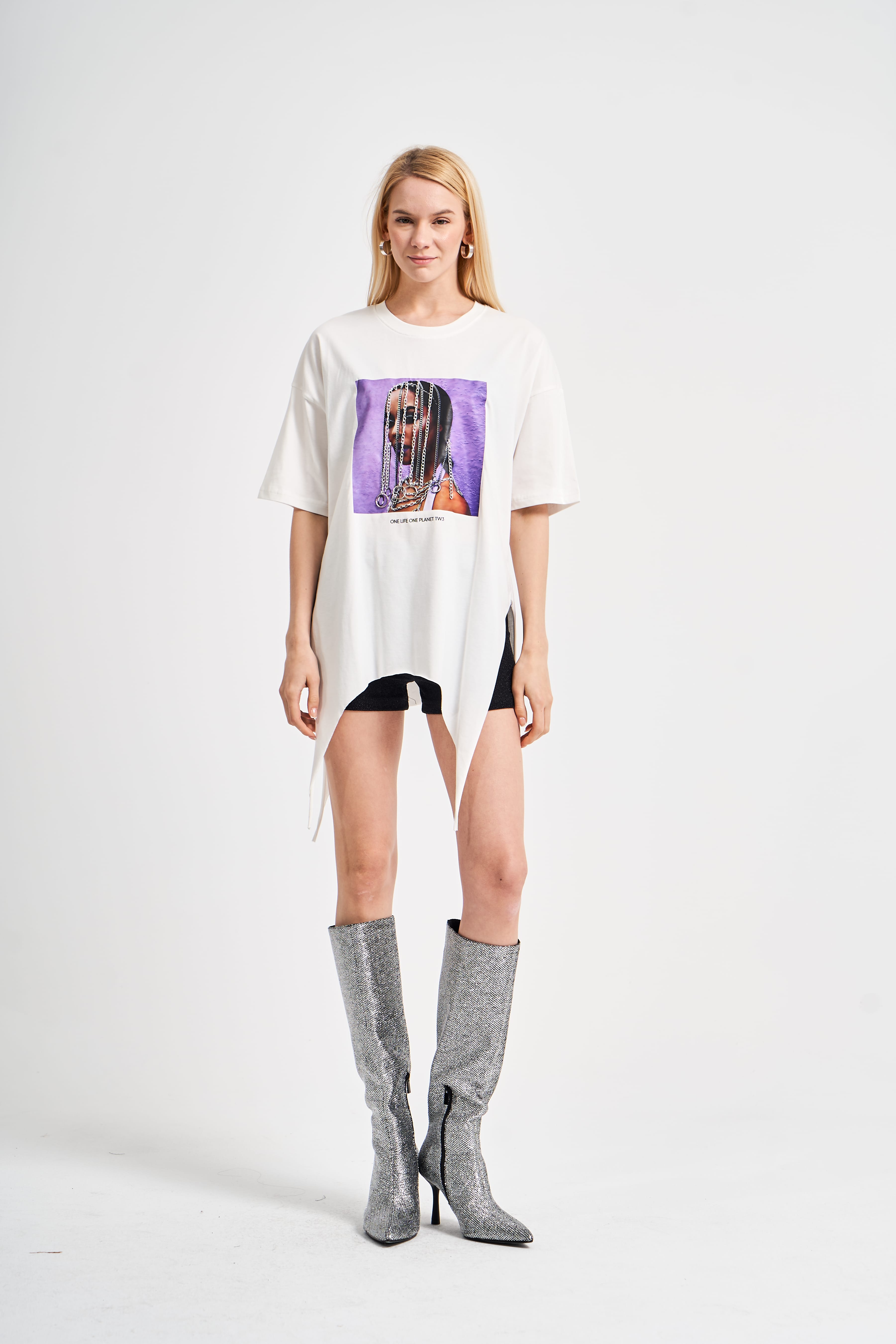 TW3 Design Printed Chain T-Shirt