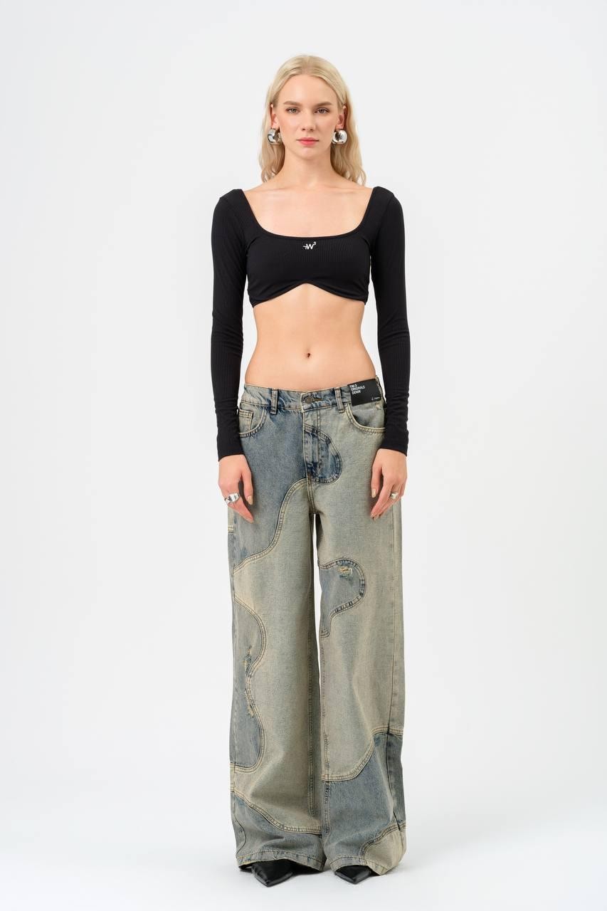 Tinted Cut-Out Wide Leg Jean