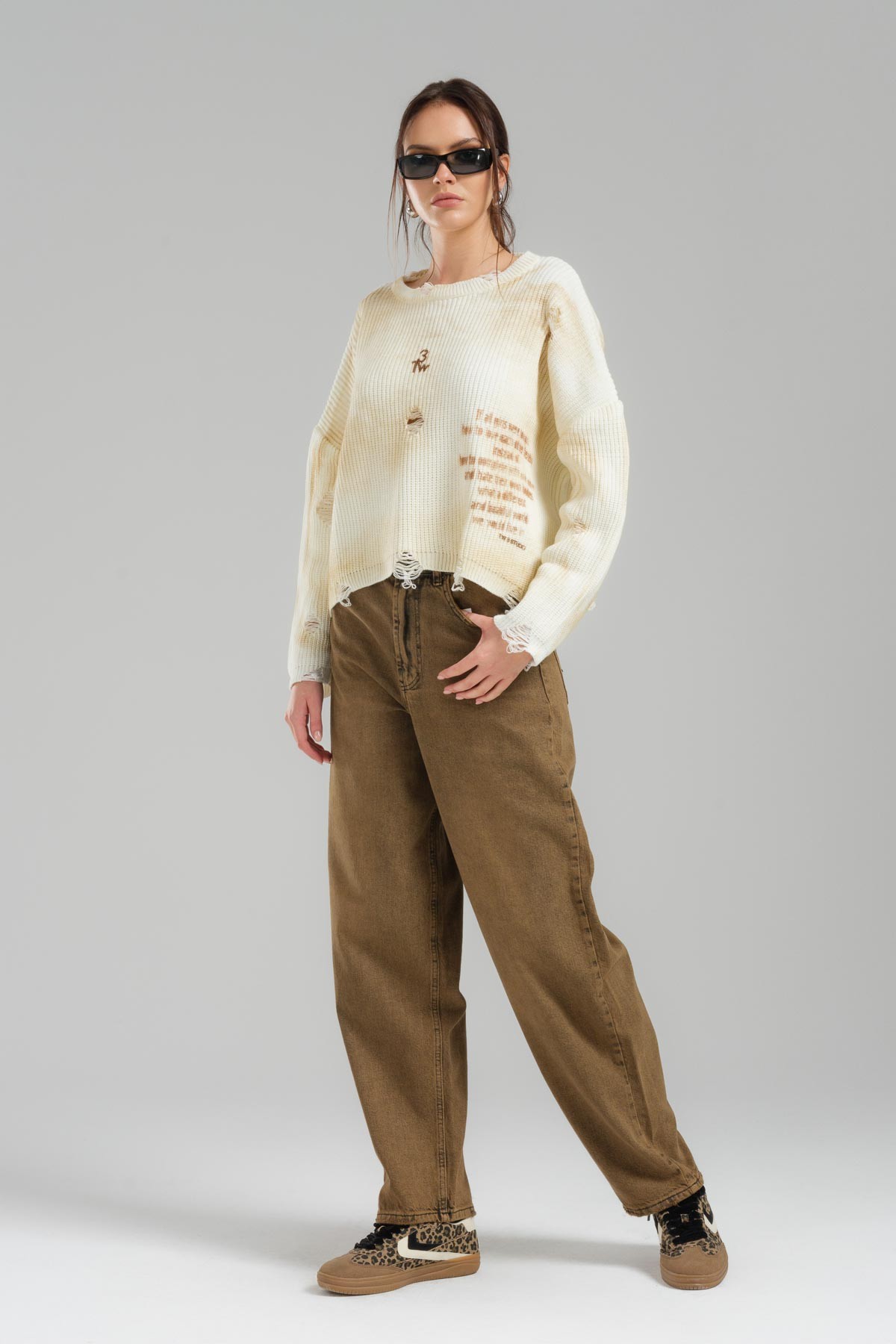 Skater Fit Loose Cut Denim Trousers