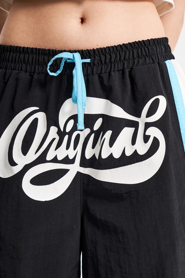 Original Yazı Baskılı Tasarım Kadın Bermuda
