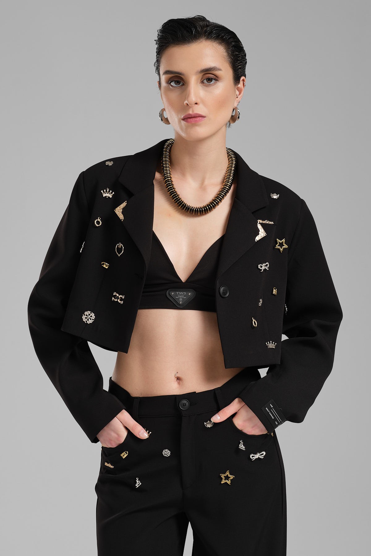 Women's Accessory Detailed Design Crop Blazer Jacket