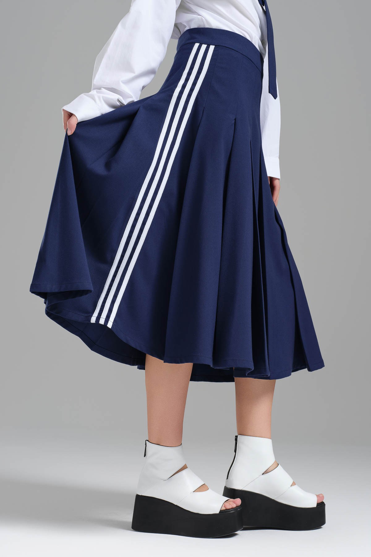 Lacivert