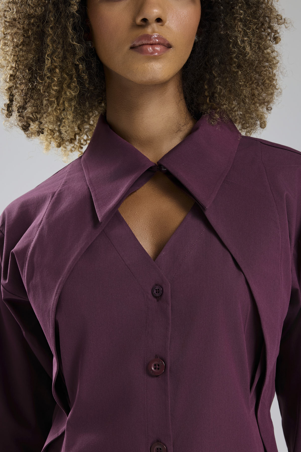 Kadın Belden Oturtmalı Özel Tasarım Gömlek