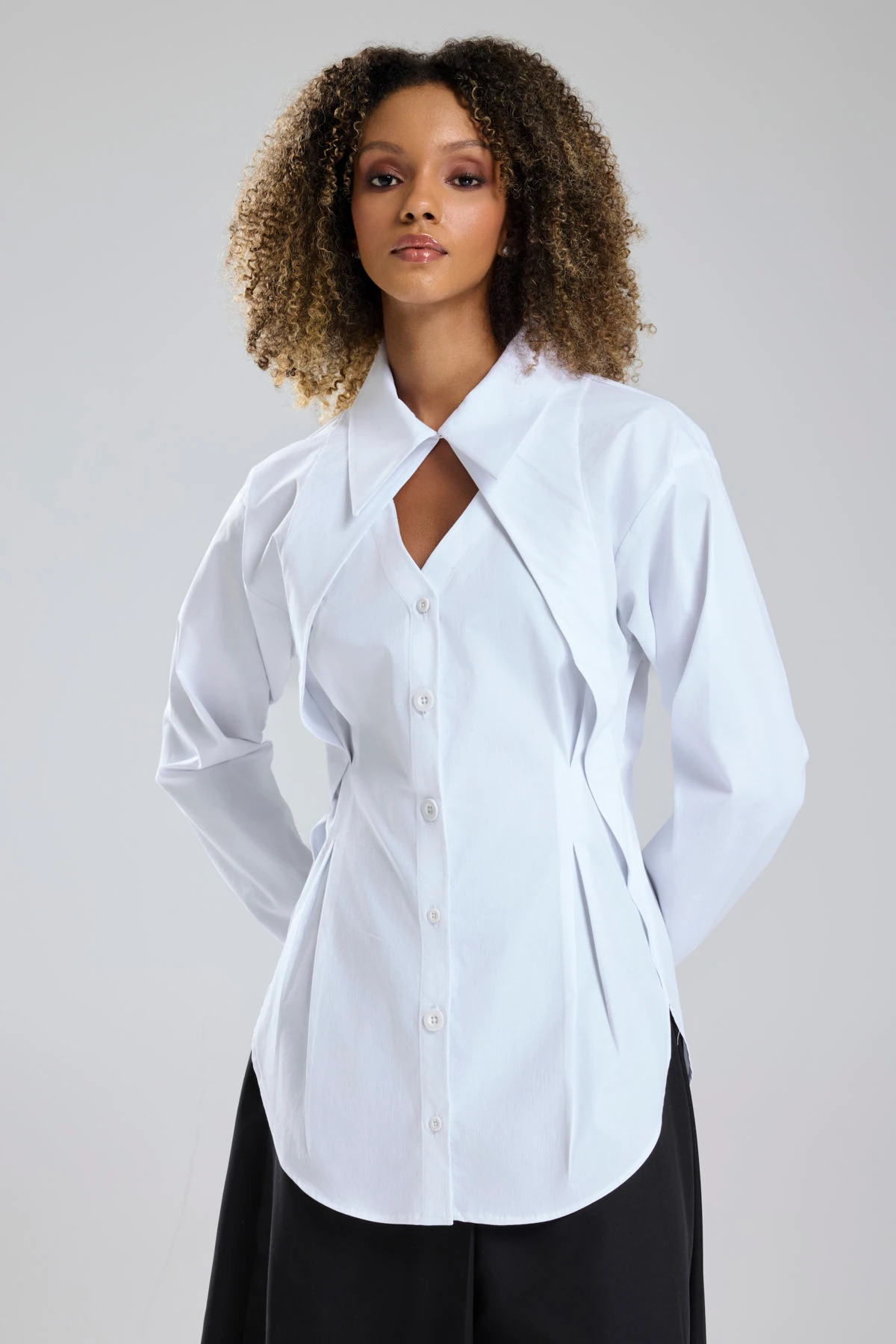 Kadın Belden Oturtmalı Özel Tasarım Gömlek