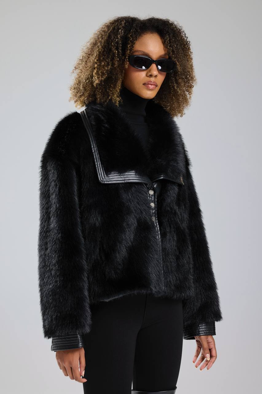 Kadın Kürk Yakası Kolları Deri Detaylı Premium Kalite Tasarım Kaban Mont