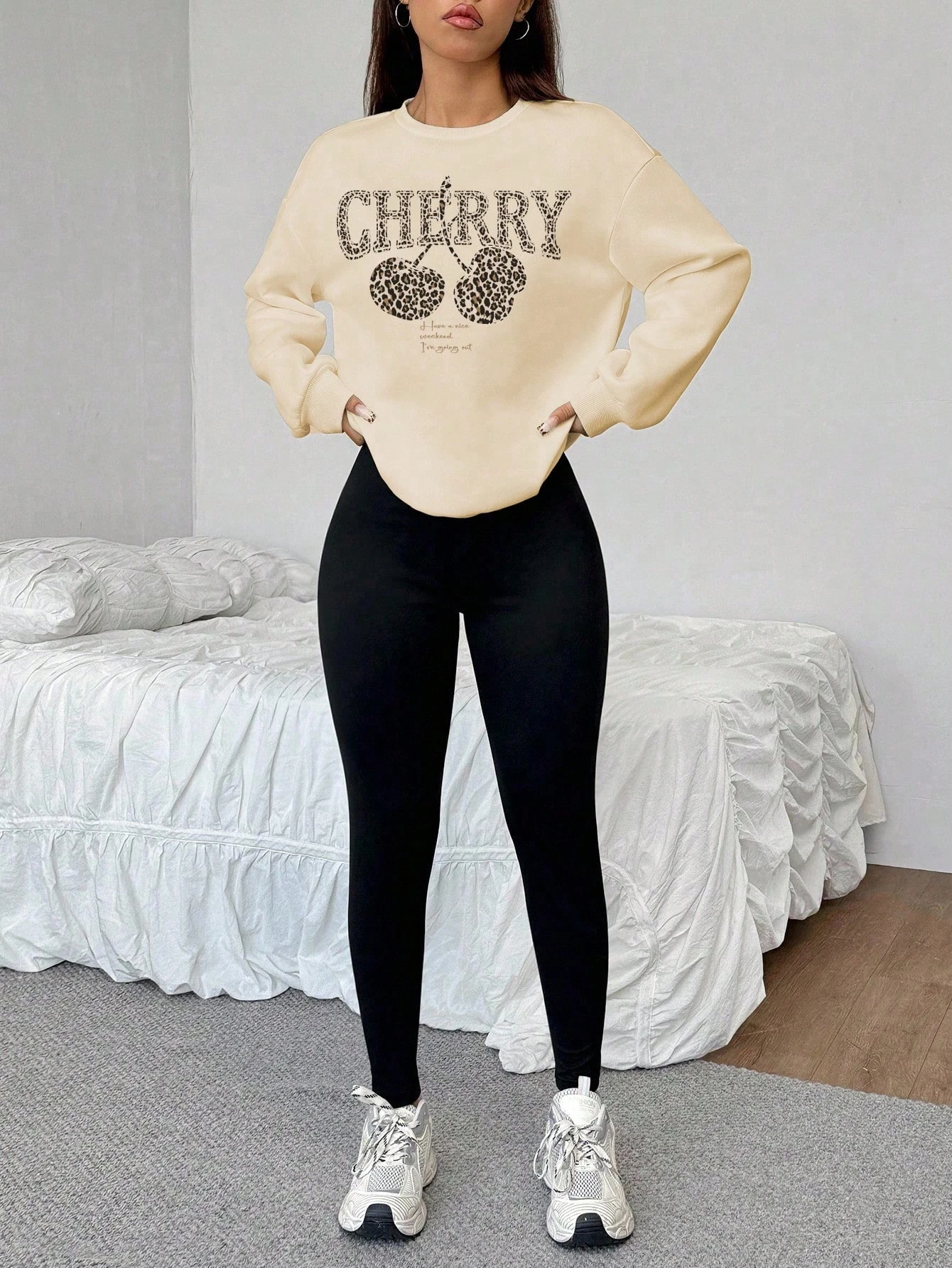CHERRY LEO SWEATSHIRT - bej