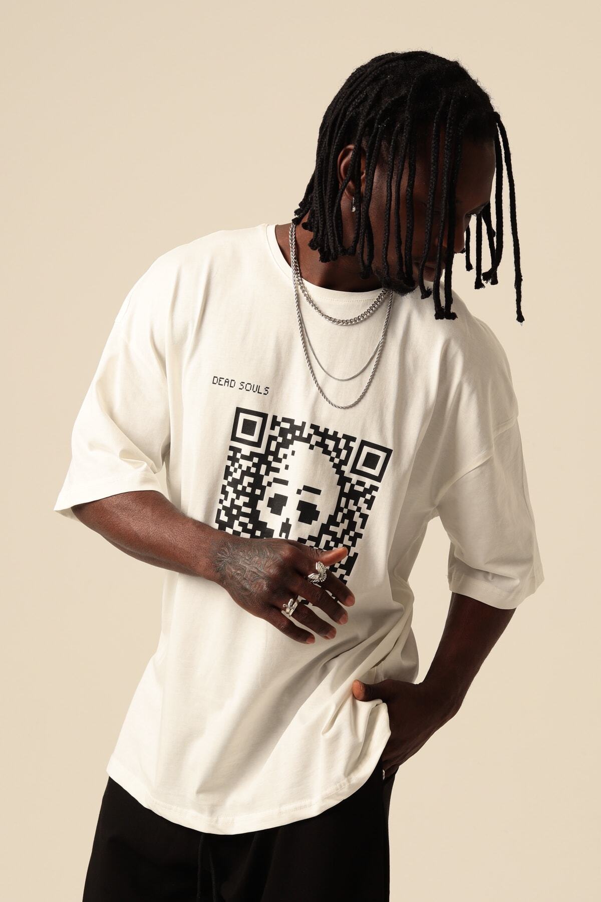 Dead Souls Yazılı Karekod Kuru Kafa T-shirt