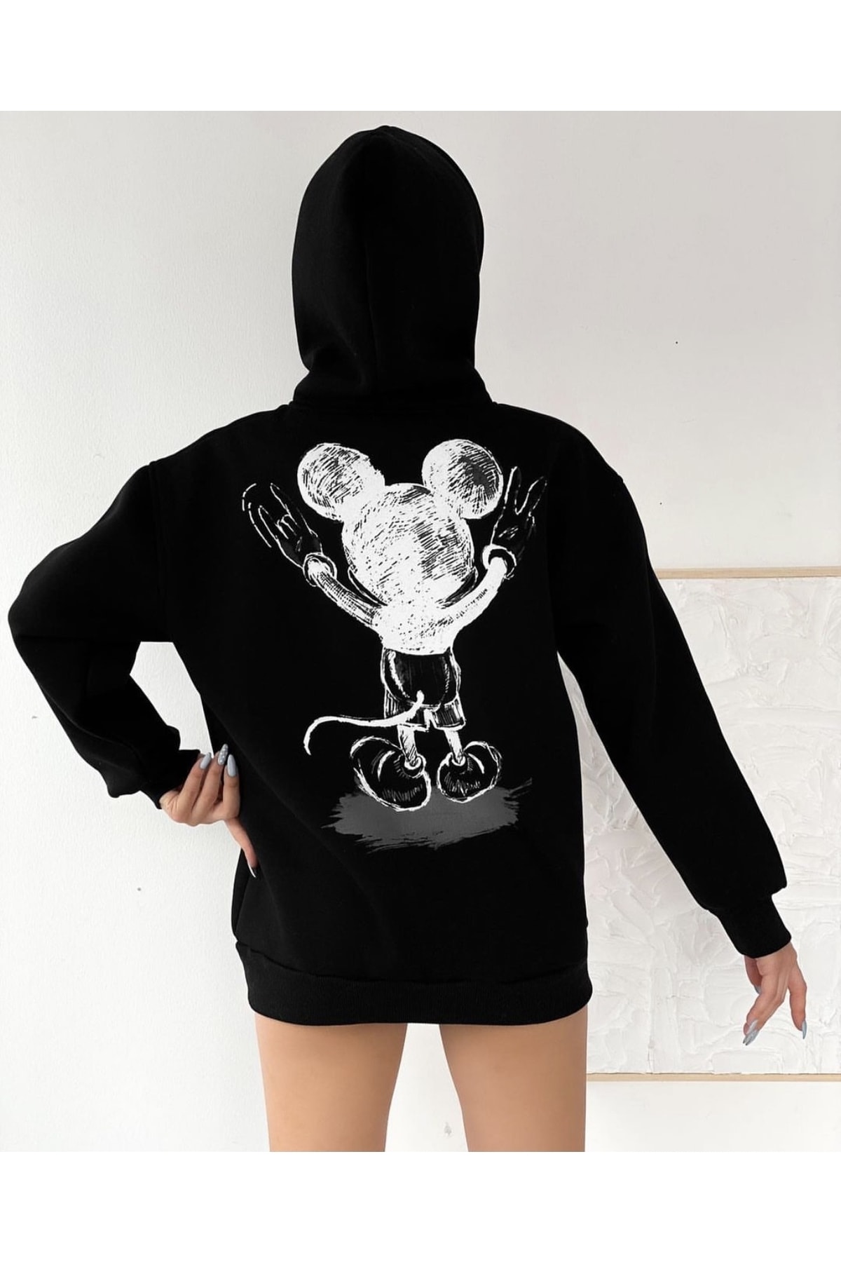 Kapüşonlu Black Mıckey Baskılı Tam Kışlık Oversize Sokak Modası Kadın Sweatshırt