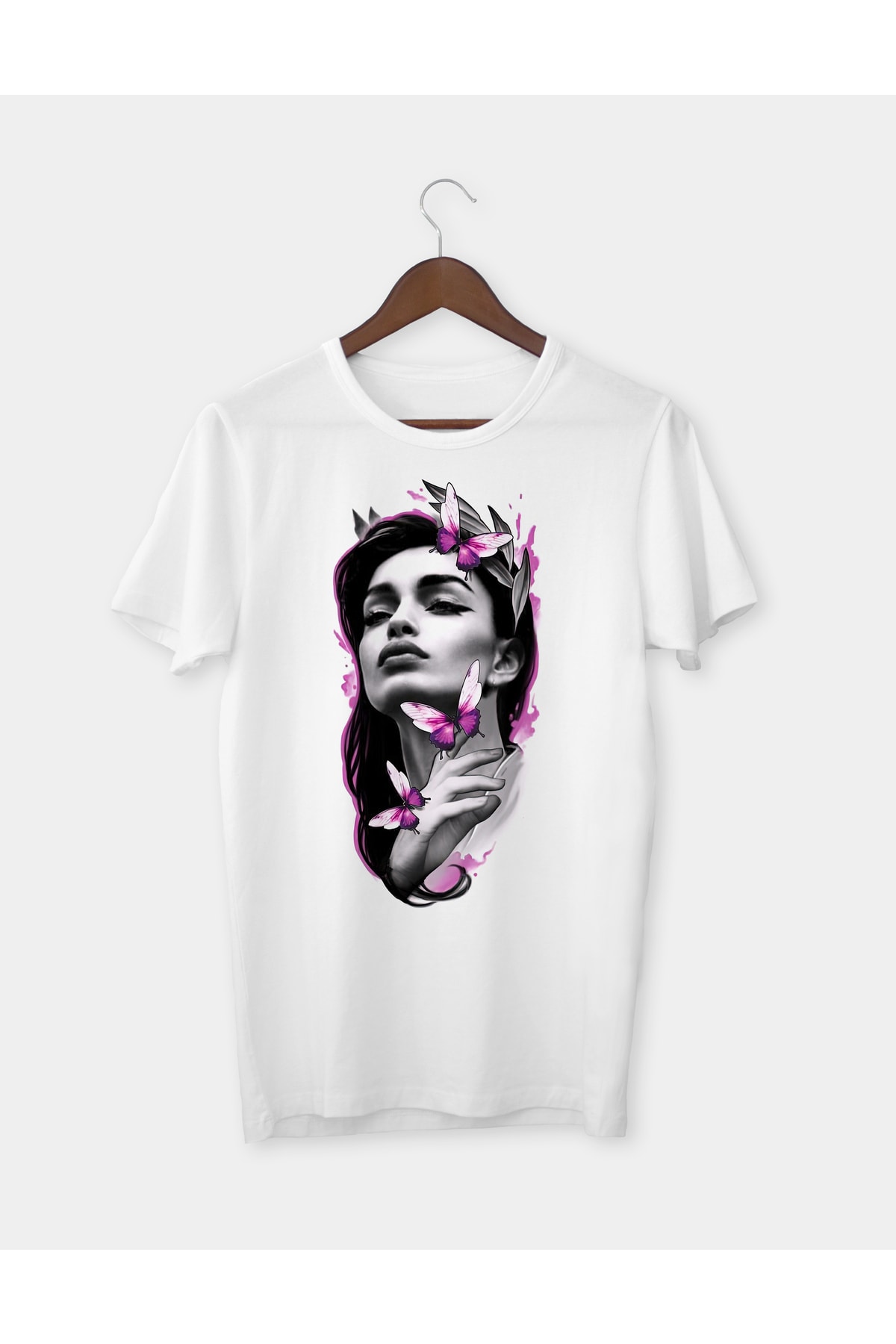 Kelebekli Kadın Baskılı T-shirt Tişört