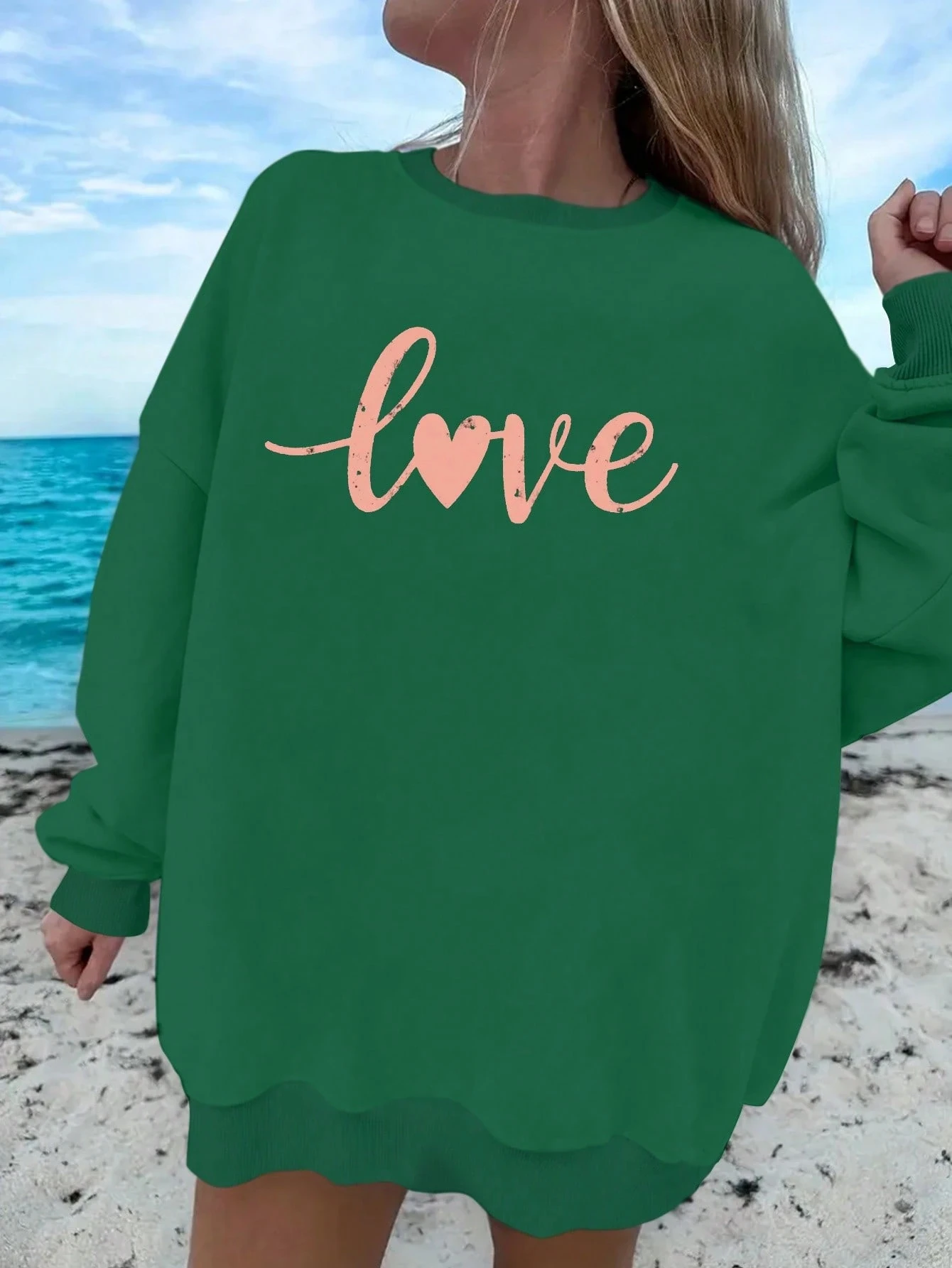 LOVE YAZILI SWEATSHIRT