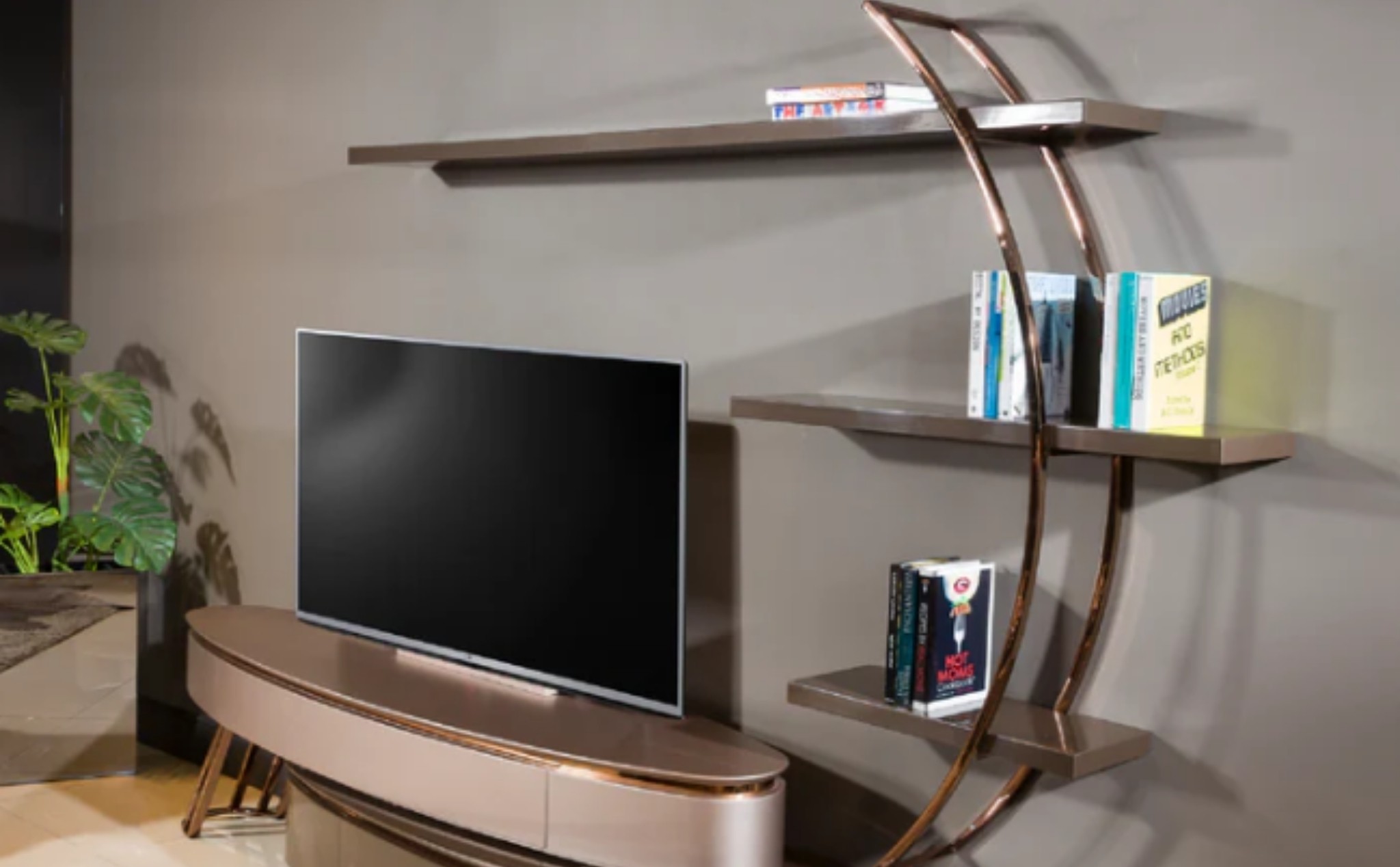 MADRİD TV ÜNİTESİ