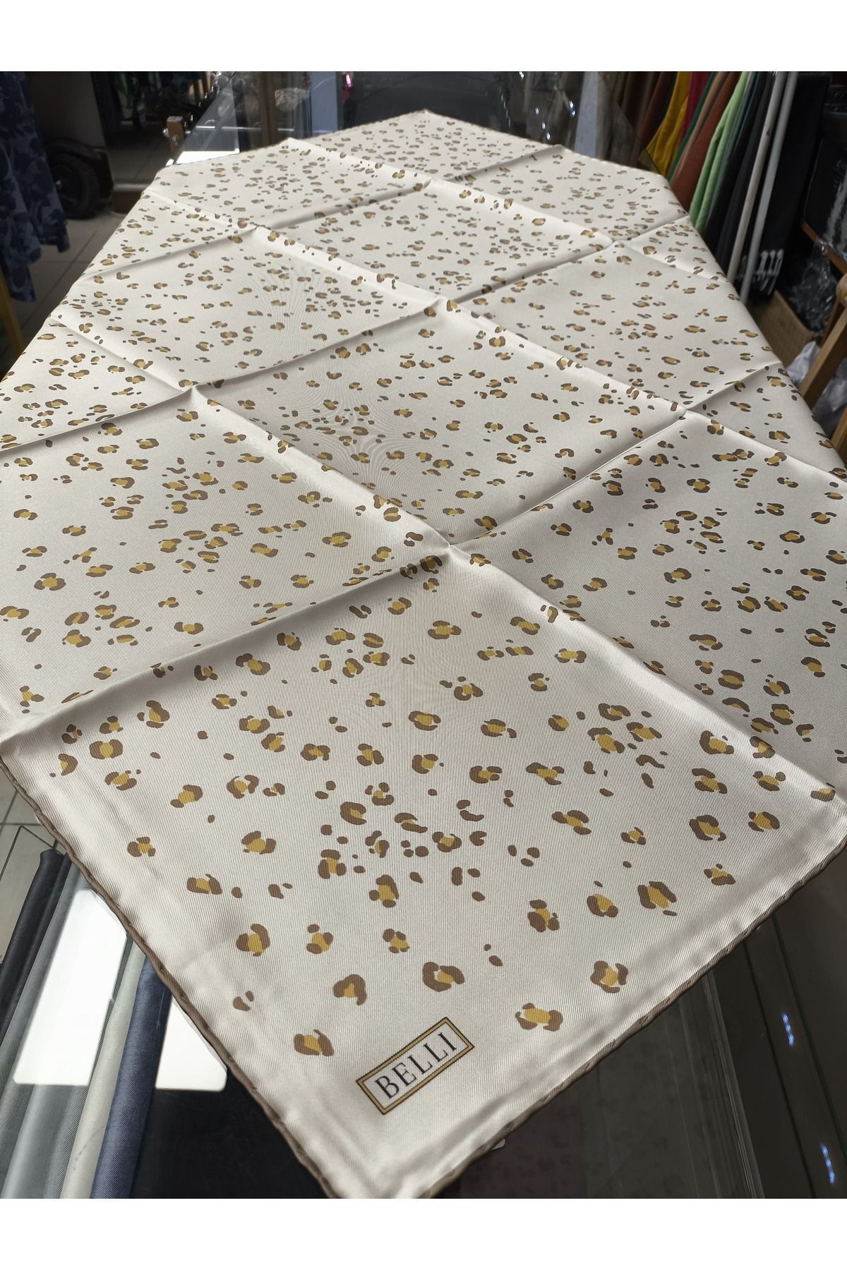 BELLİ Luxury Twill İpek Eşarp | 4126-37