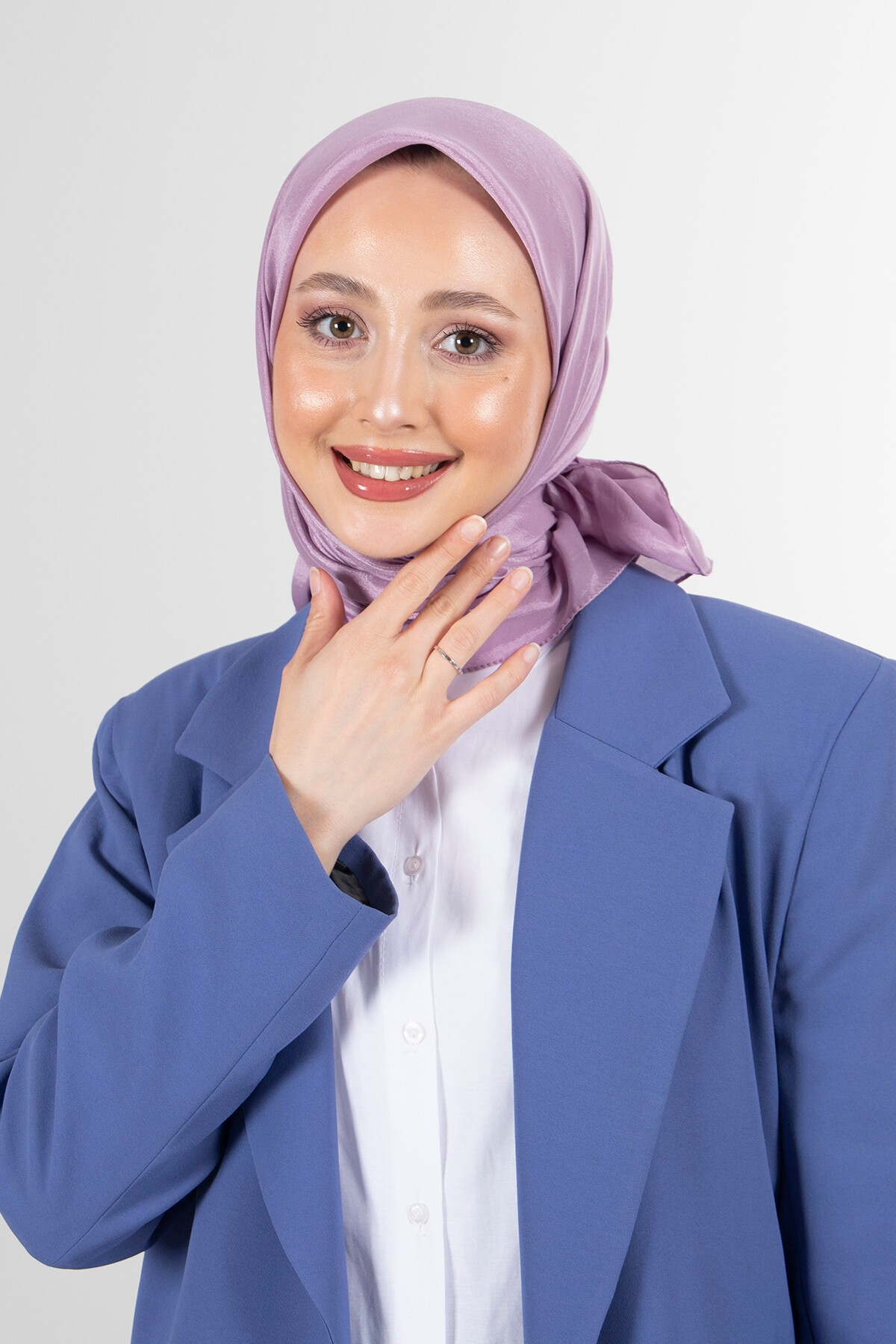 BRİSA VUAL EŞARP