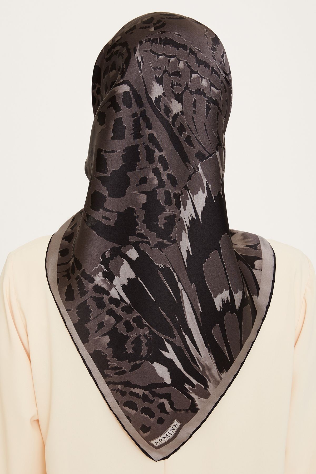 %100 Twill Ipek Desenli Eşarp | 9256-33