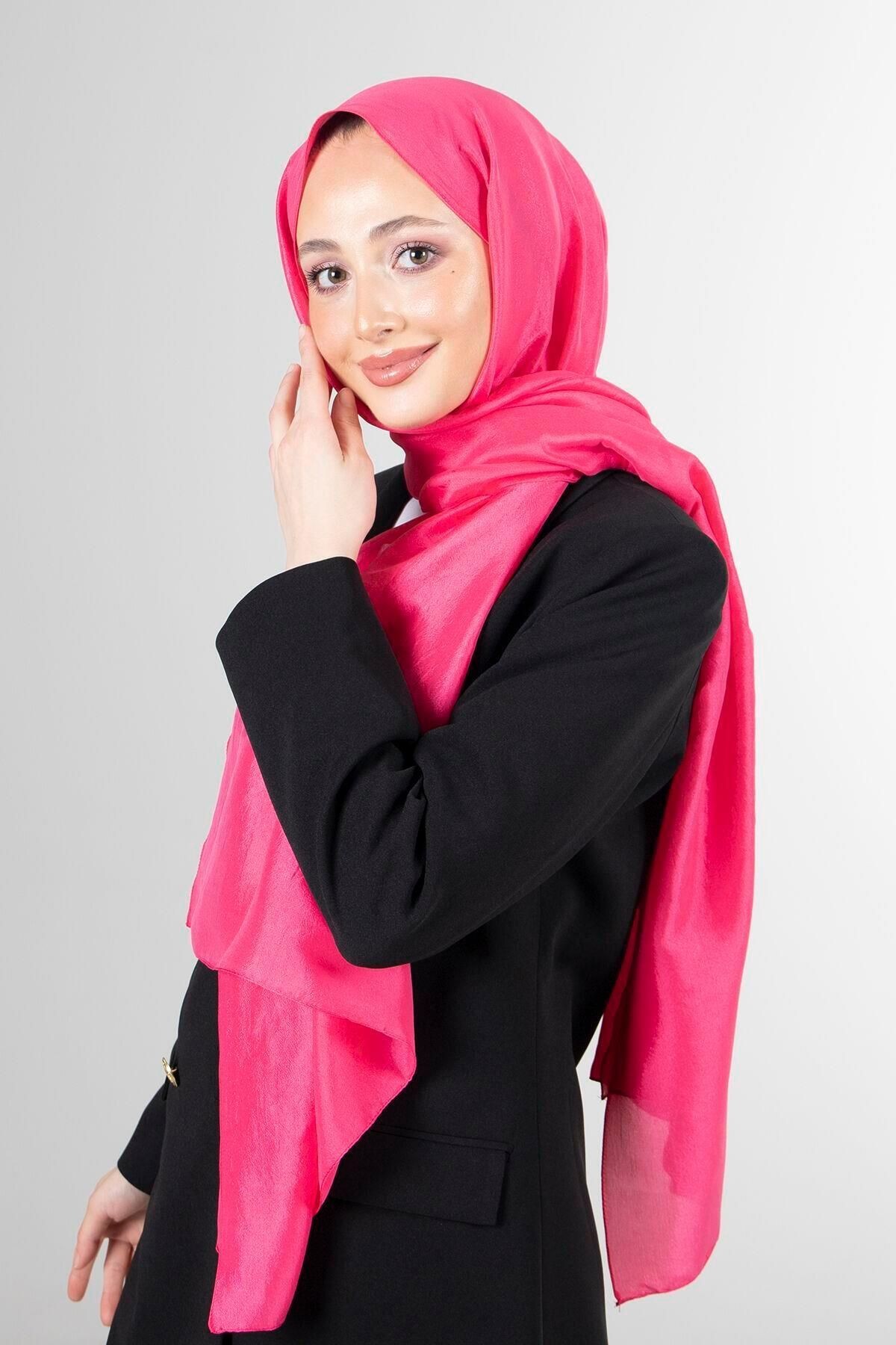ŞEFTALİ BRİSA VUAL ŞAL