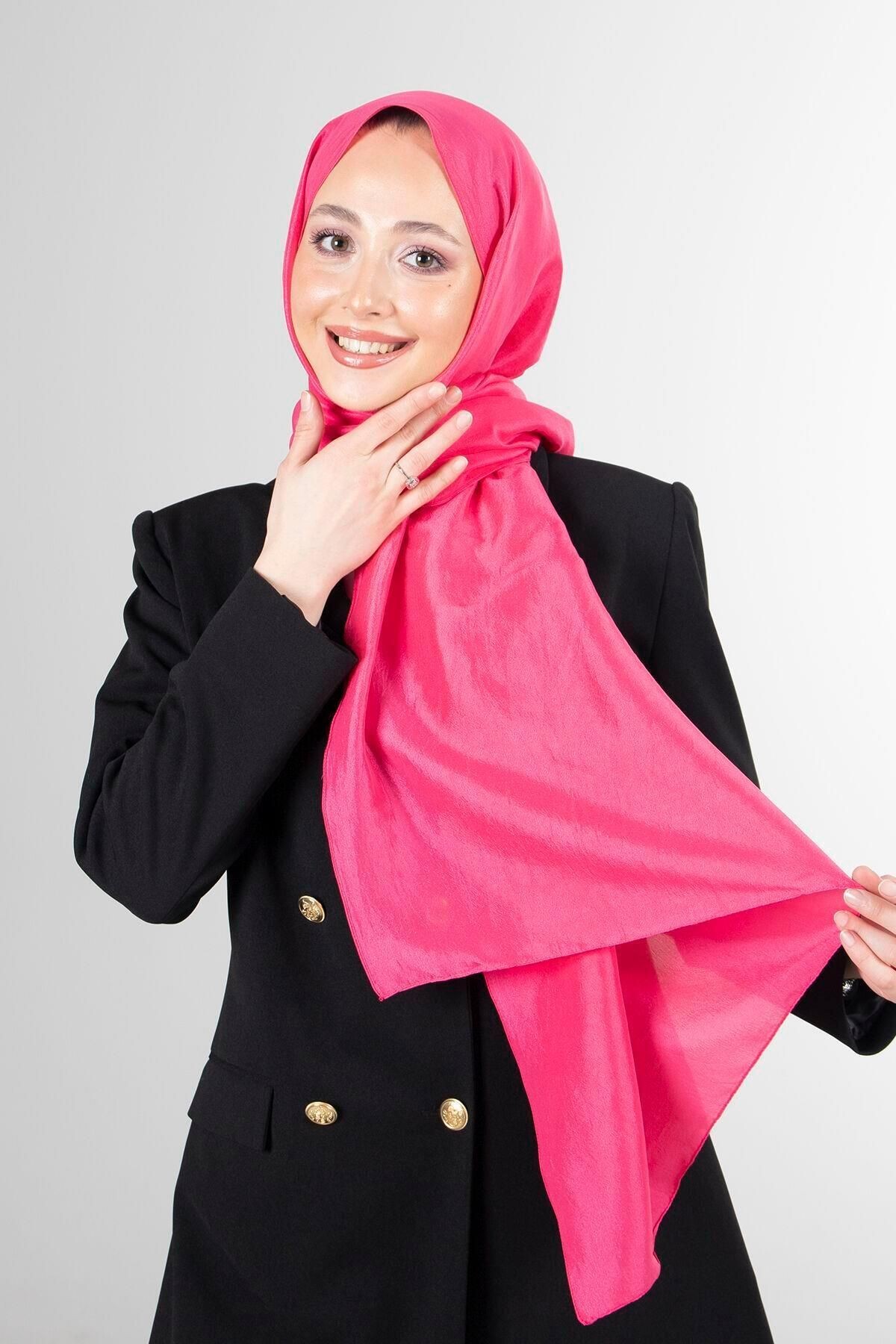 ŞEFTALİ BRİSA VUAL ŞAL