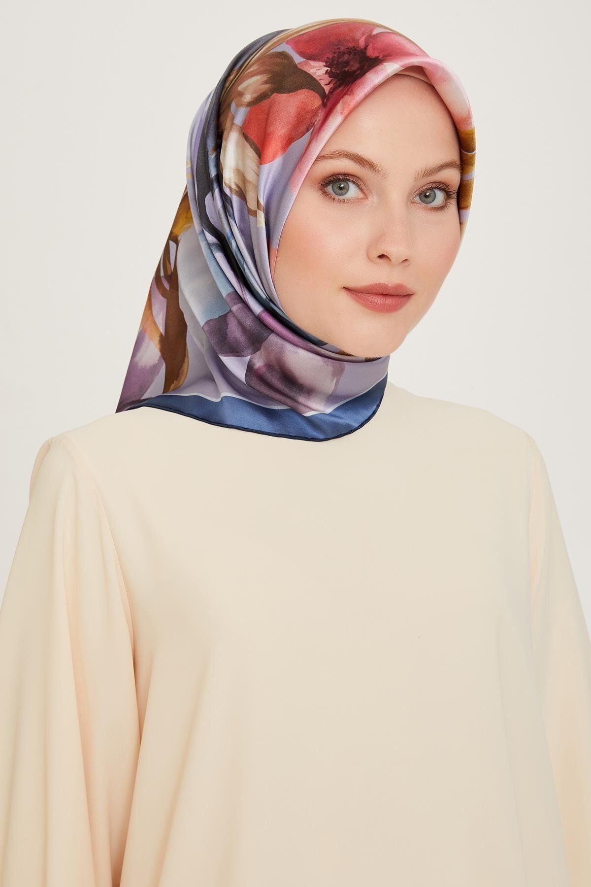 ARMİNE %100 Twill İpek Desenli Eşarp | 9205-36