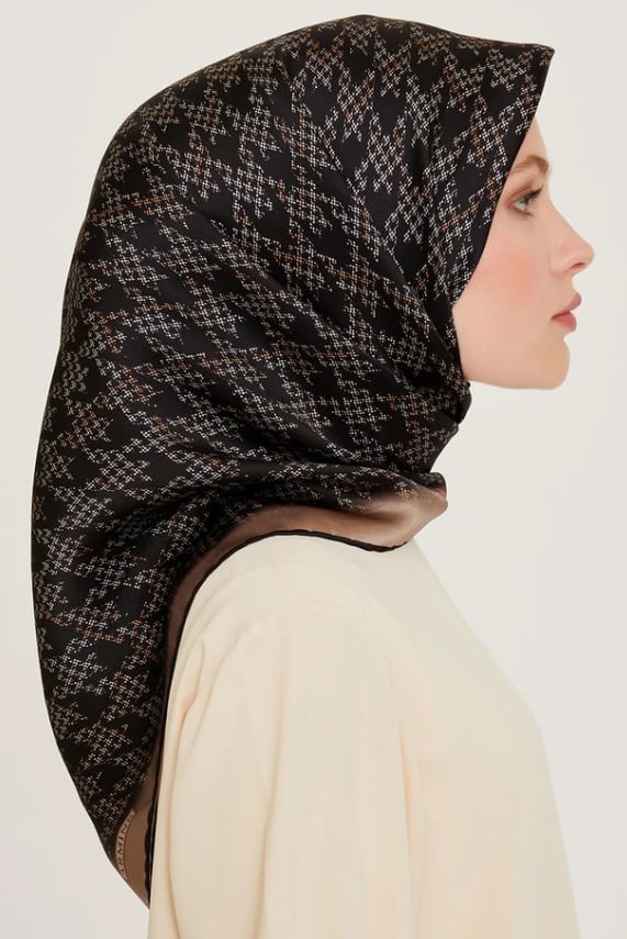 %100 Twill Ipek Desenli Eşarp | 9239d-81