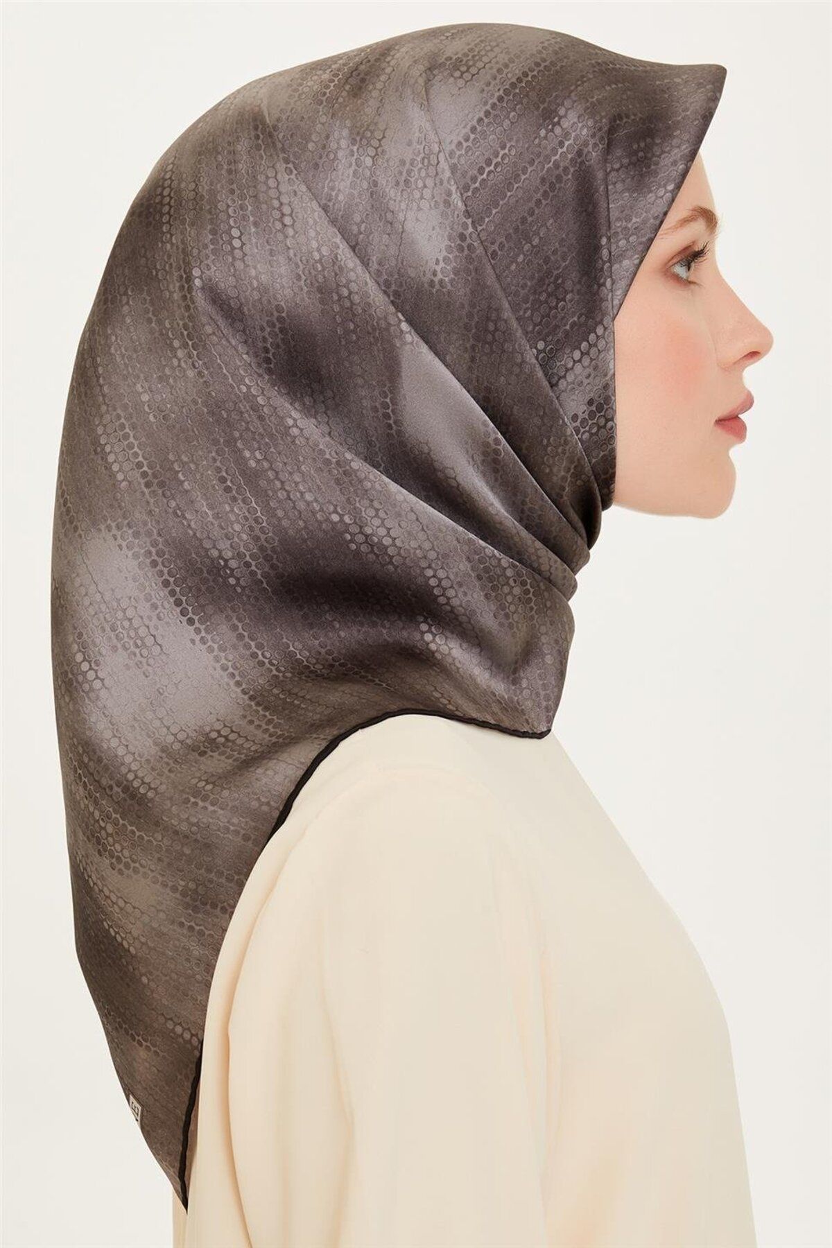 Soyut Desenli Twill Saf İpek Eşarp 9221