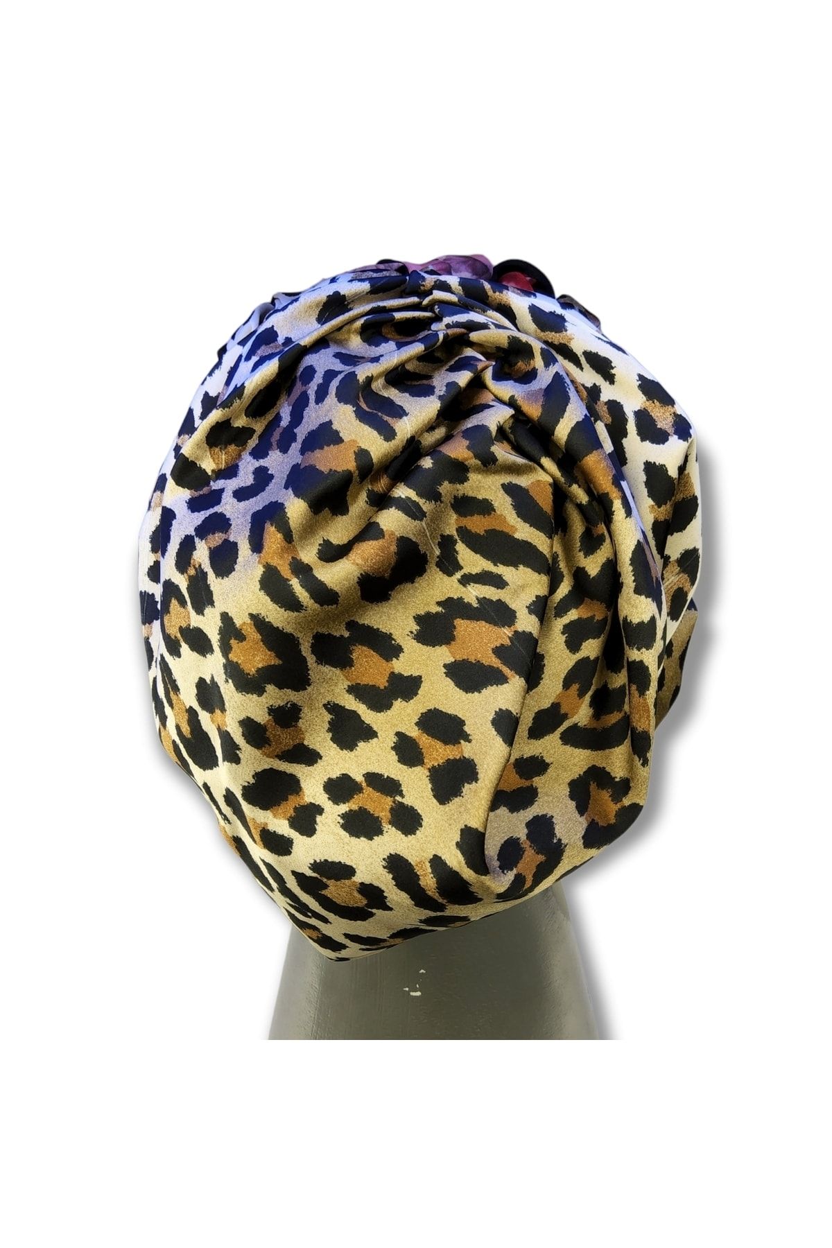 Sosyete Bonesi - Leopar
