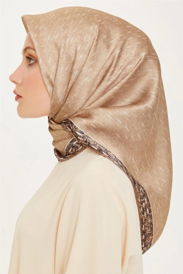 Klasik Desenli Twill Saf İpek Eşarp 9230