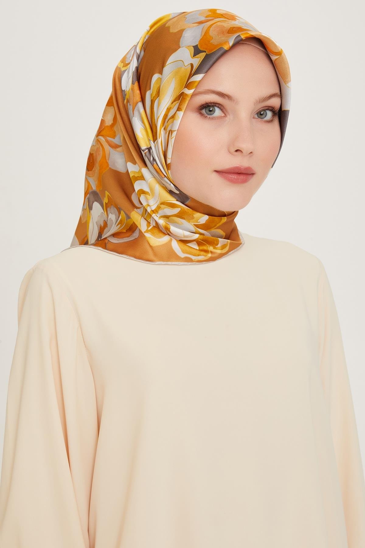 %100 Twill Ipek Desenli Eşarp | 9234d-81