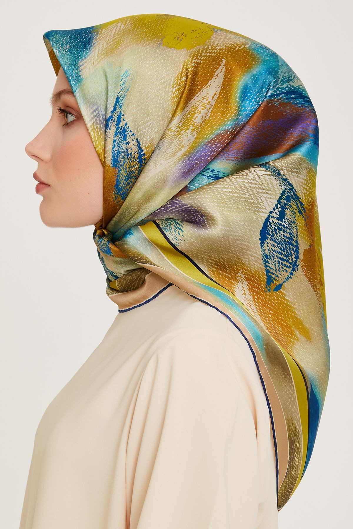 %100 Twill Ipek Desenli Eşarp | 9240-33