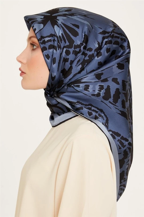 Kelebek Desenli Sura Saf İpek Eşarp 9256