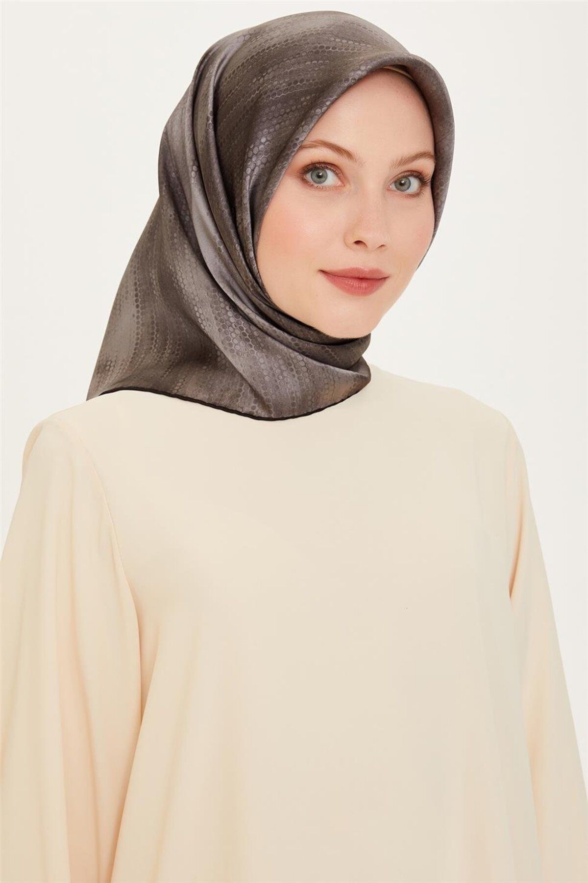 Sura Saf Ipek Eşarp 9221d 54 image