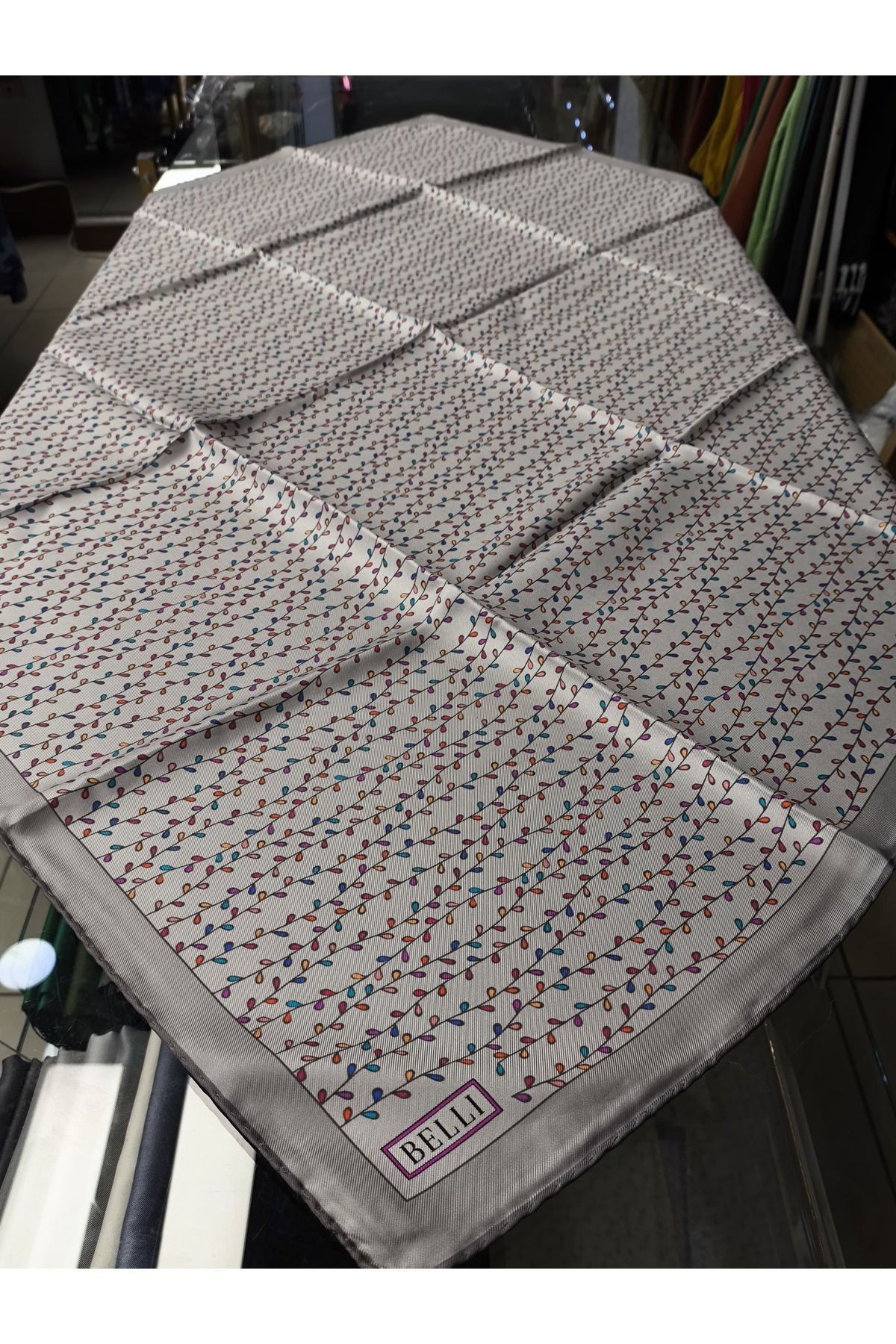 BELLİ Luxury Twill İpek Eşarp | 4128-04