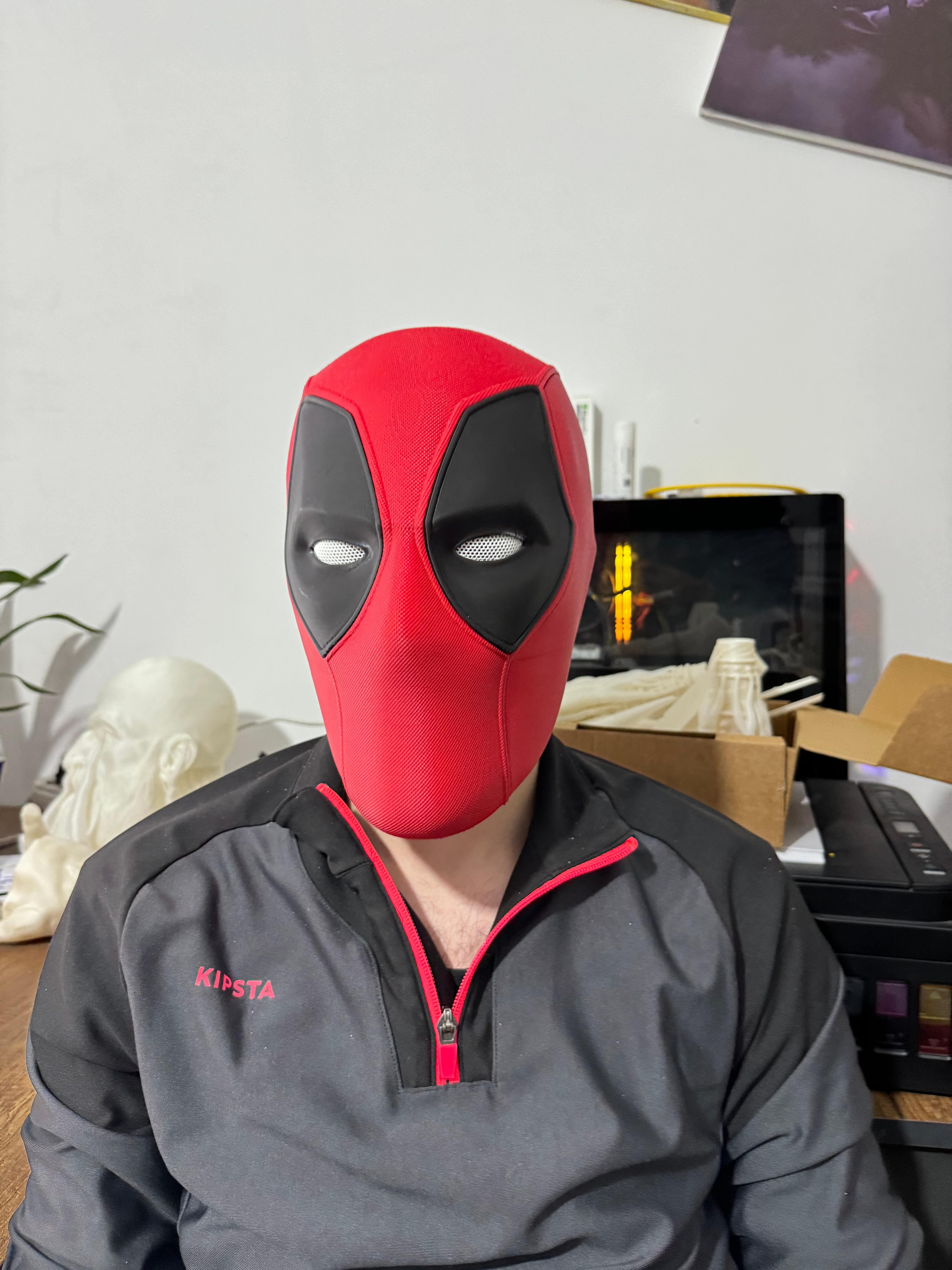 Deadpool Mıknatıslı Maske