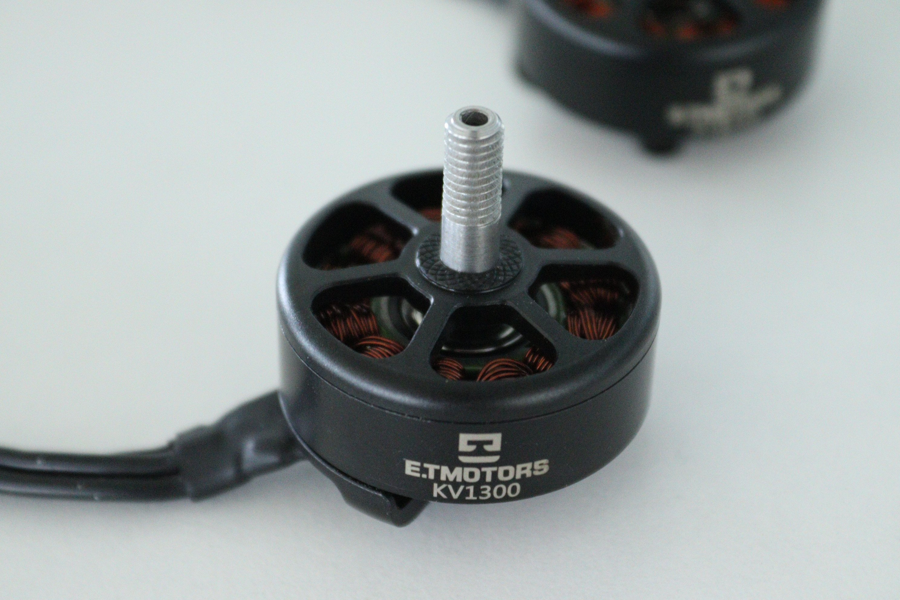 E.T MOTORS 2807 1300KV