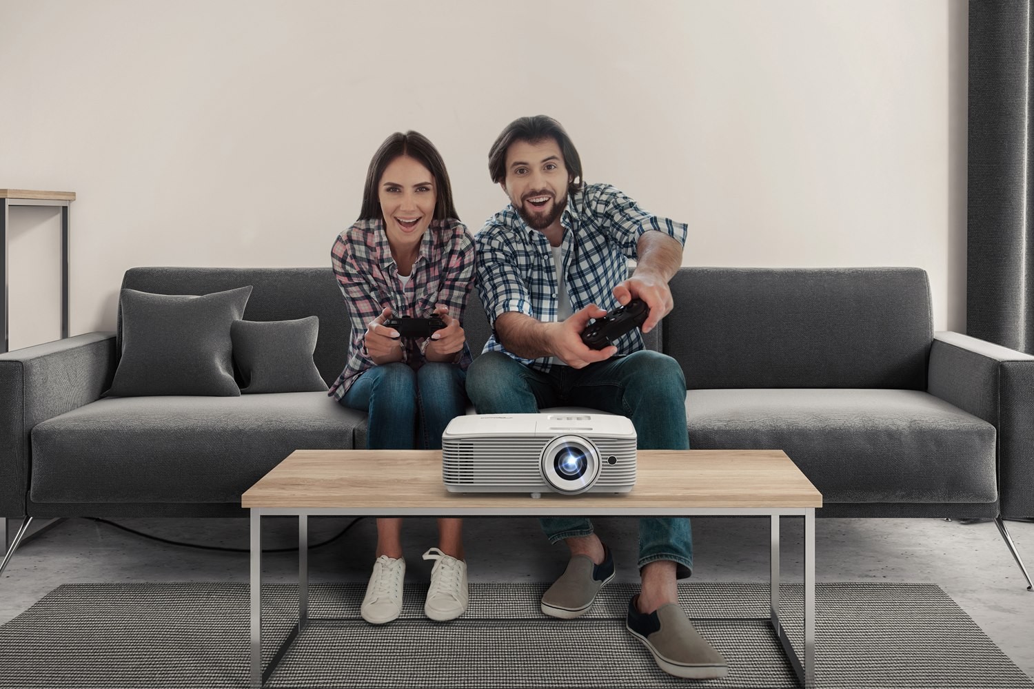 Optoma HD30LV 4500 Lümen Full HD ( 4K Destekli ) Lazer Projeksiyon