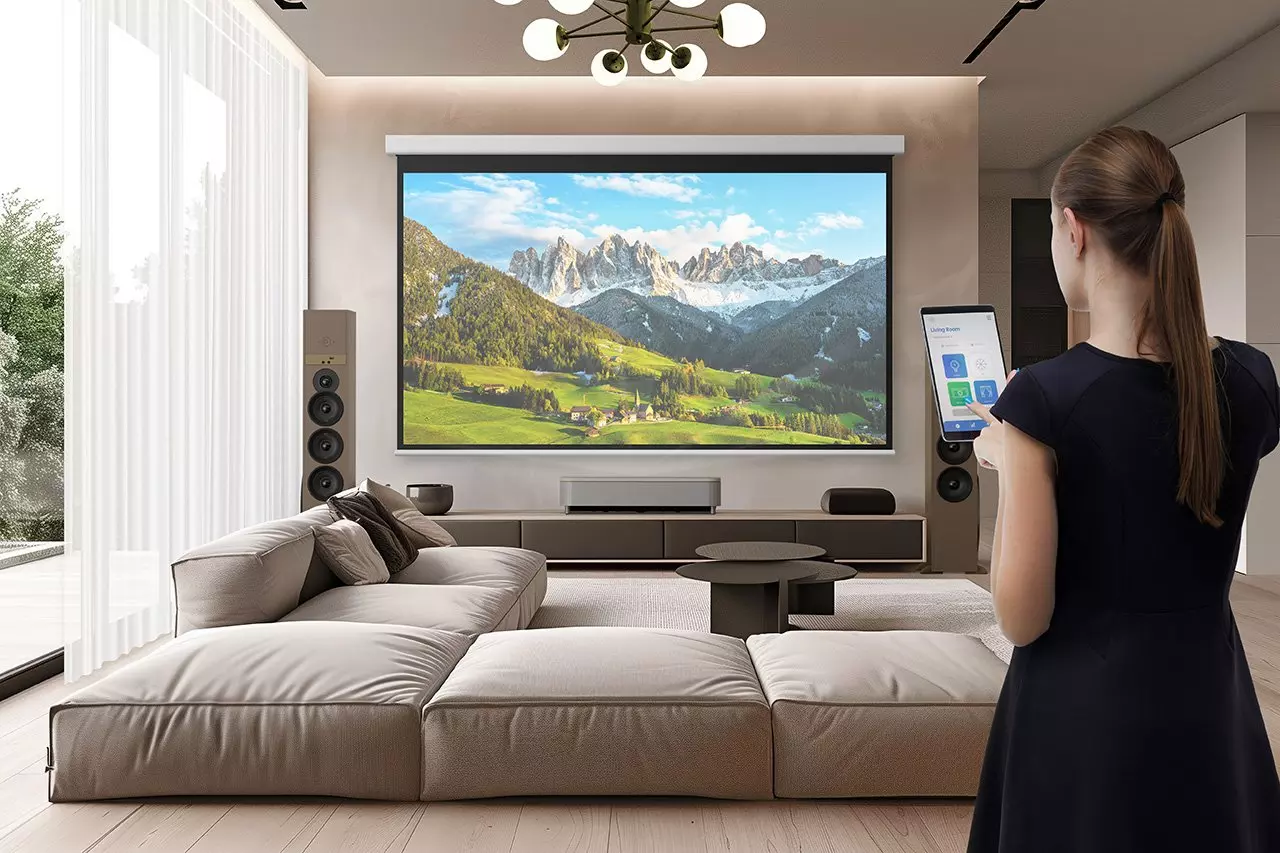 Epson QS100W 4500 Lümen Premium 4K Lazer Ultra Kısa Mesafe Projeksiyon
