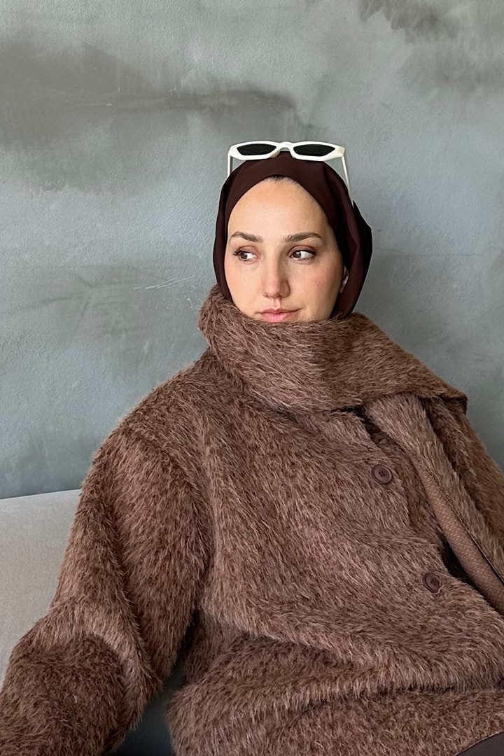 Boucle Atkılı Kısa Kap