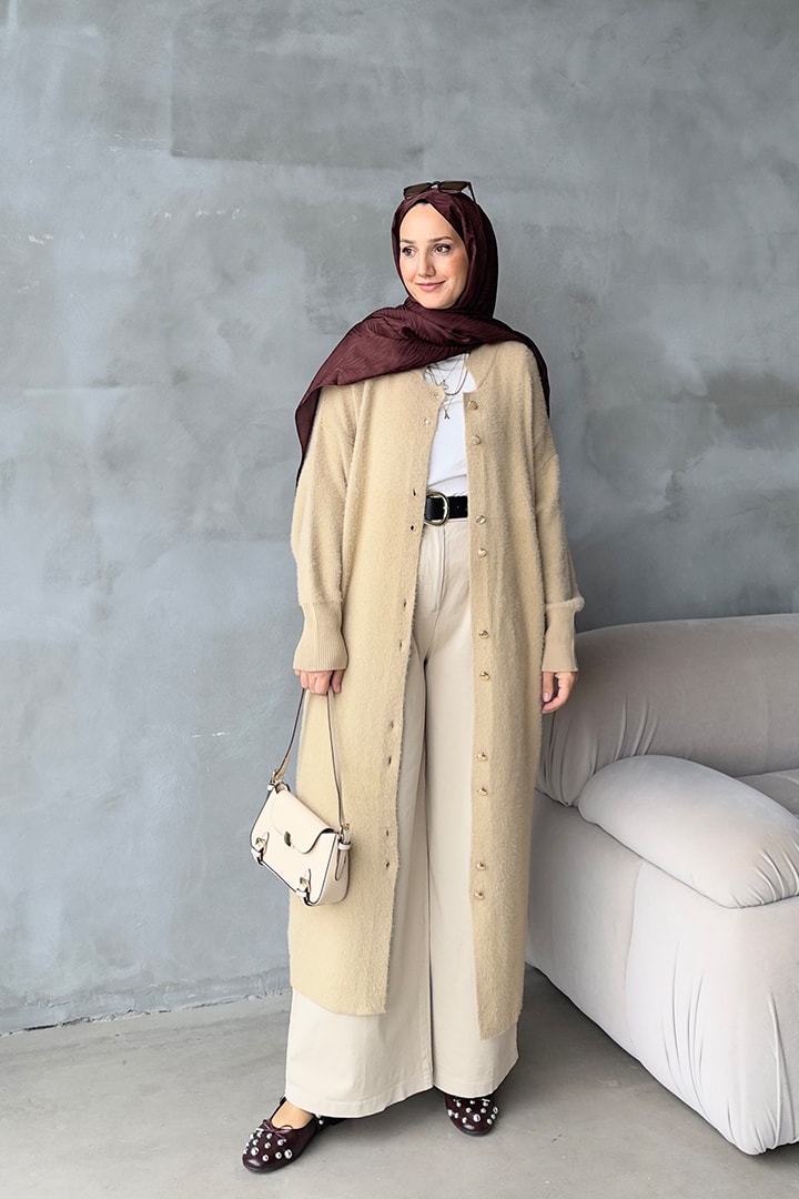 Yumoş Düğmeli Hırka