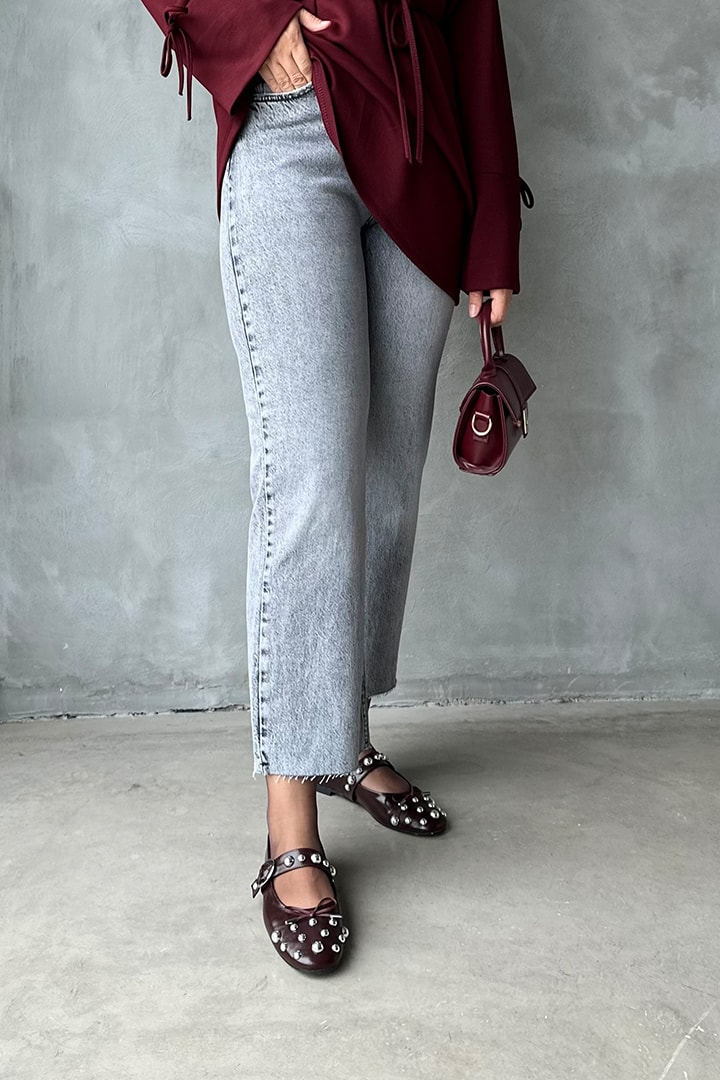 Bilek Boy Paçası Kesik Kot Pantolon