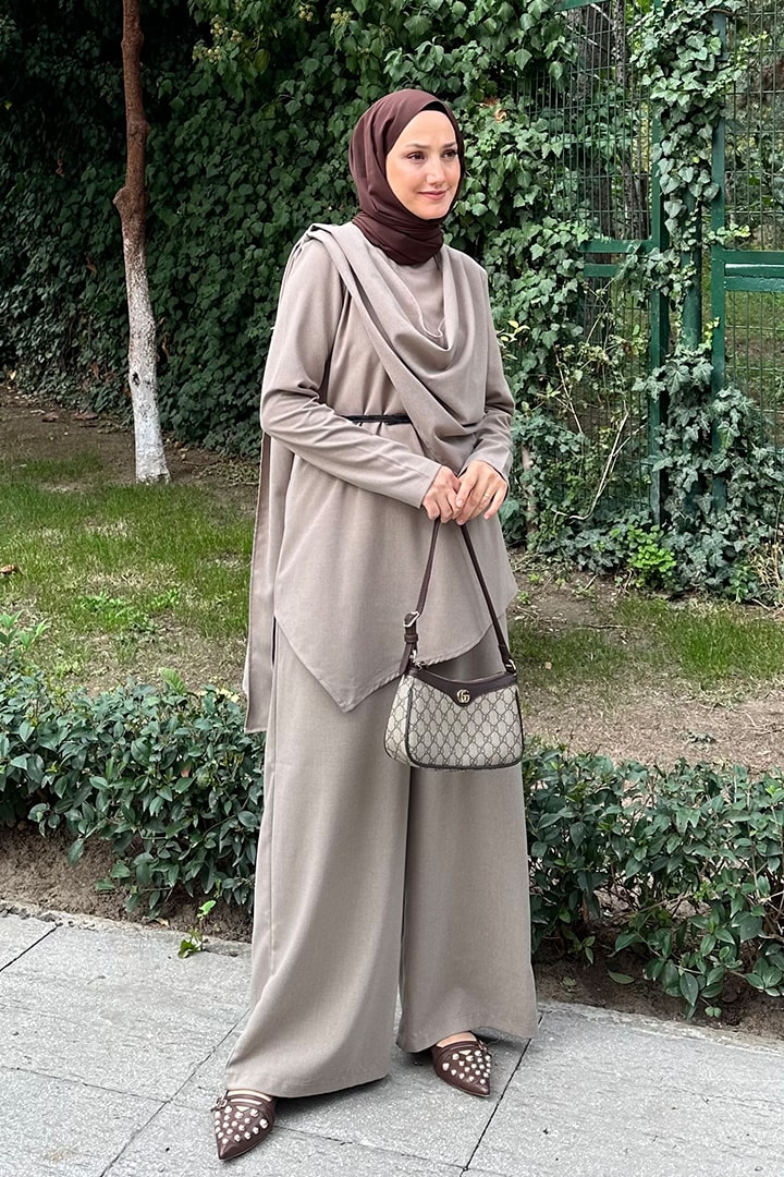 Şal Detaylı Poliviskon Takım - Vizon