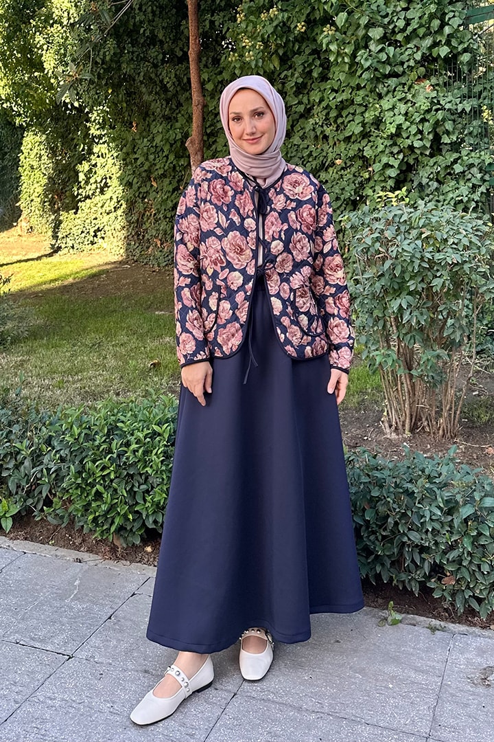 Premium Flowers Etekli Takım - Lacivert