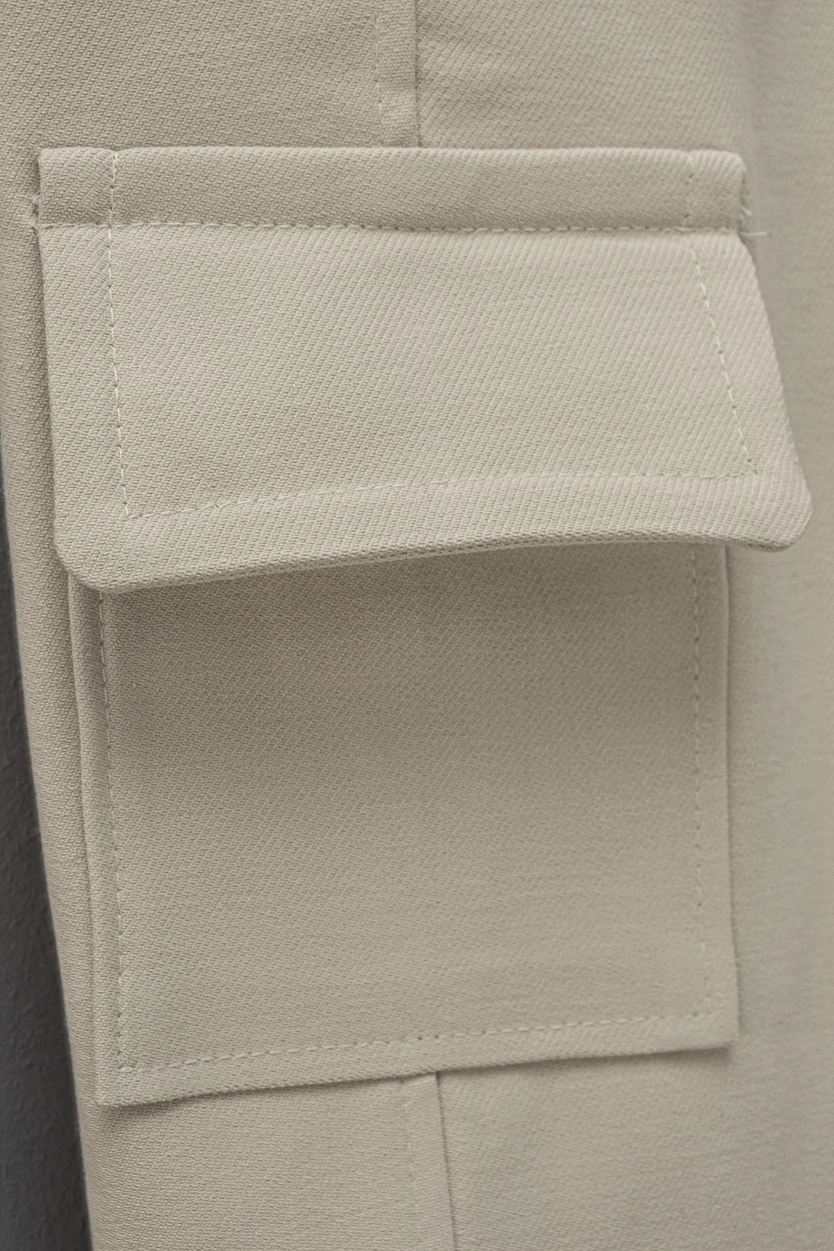 Erkek Kargo Cepli Bej Pantolon % 100 Pamuk