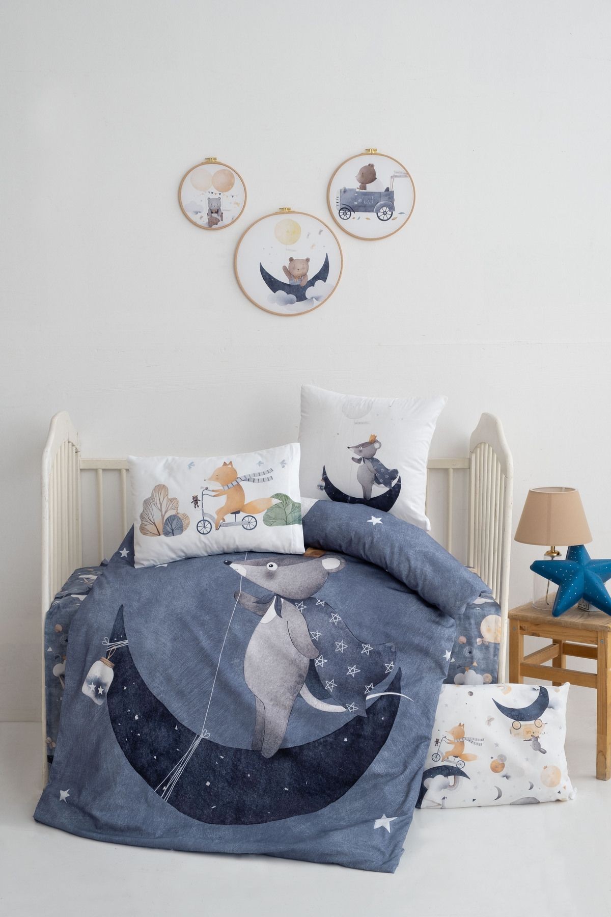 Mibabies; Mouse And Fox, %100 Pamuk Bebek Odası Seti: Nevresim Takımı, Kırlent Kılıfı, 3'lü Tablo